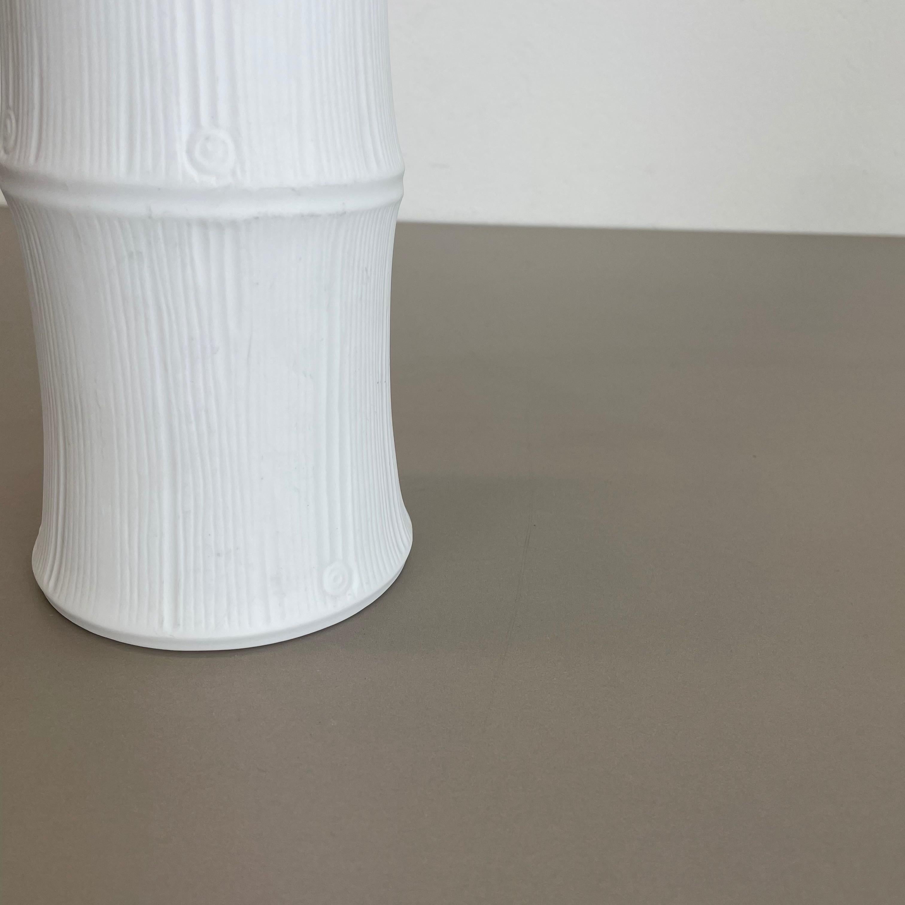 Vase d'art OP en porcelaine vase en bambou Heinrich Fuchs pour Hutschenreuther Allemagne, années 70 en vente 1