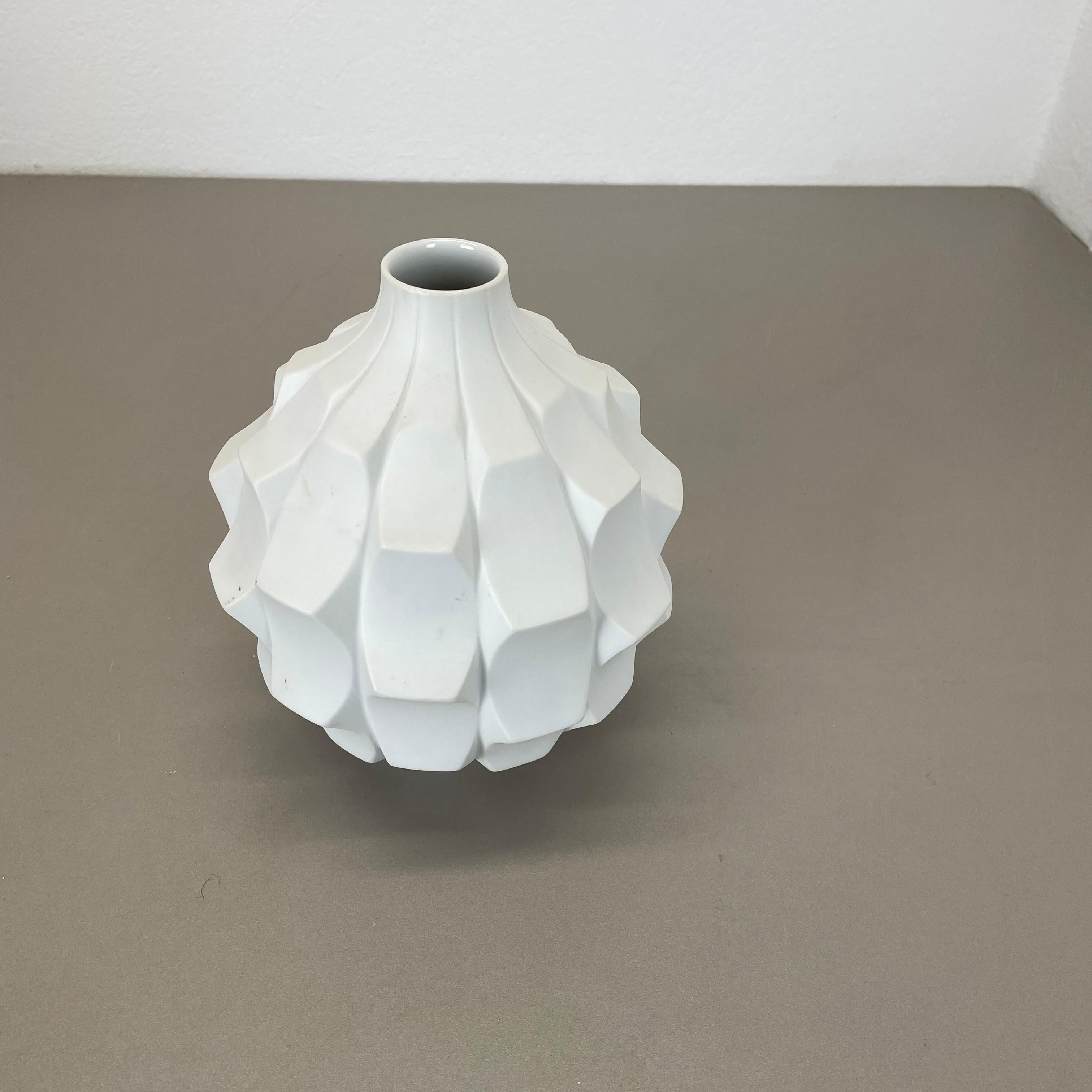 OP Art Vaso Vaso in porcellana Heinrich Fuchs per Hutschenreuther, Germania, anni '70 in vendita 8