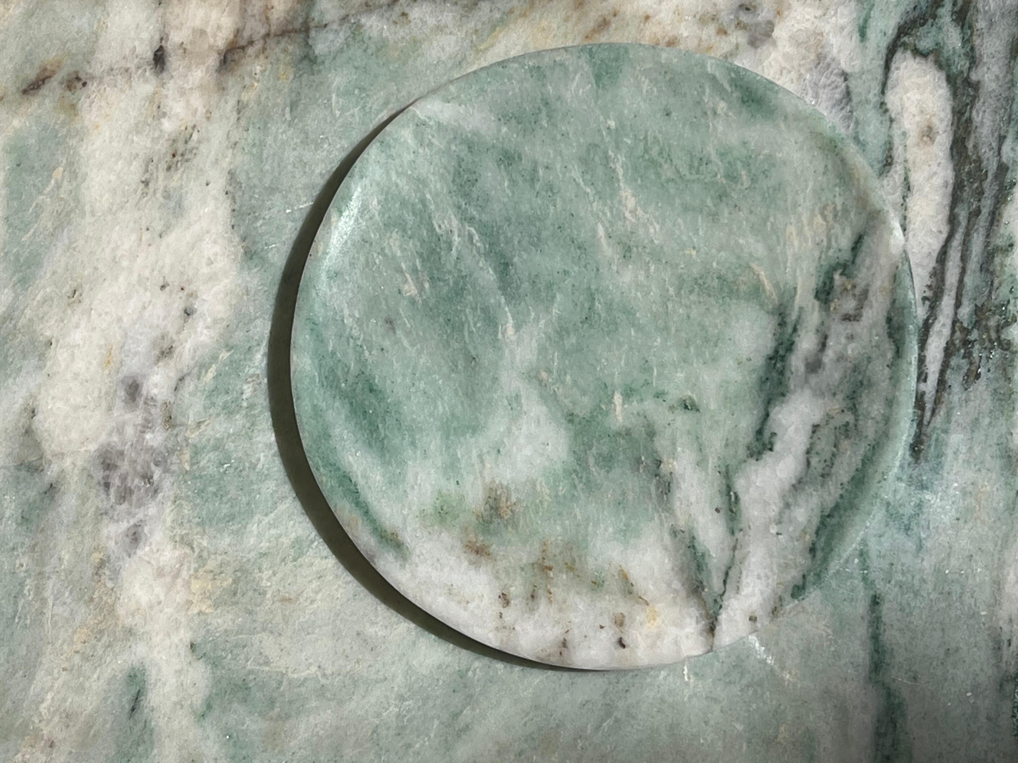 XXIe siècle et contemporain Opa ! Plateau en marbre par on.Entropy en marbre blanc ou vert en vente