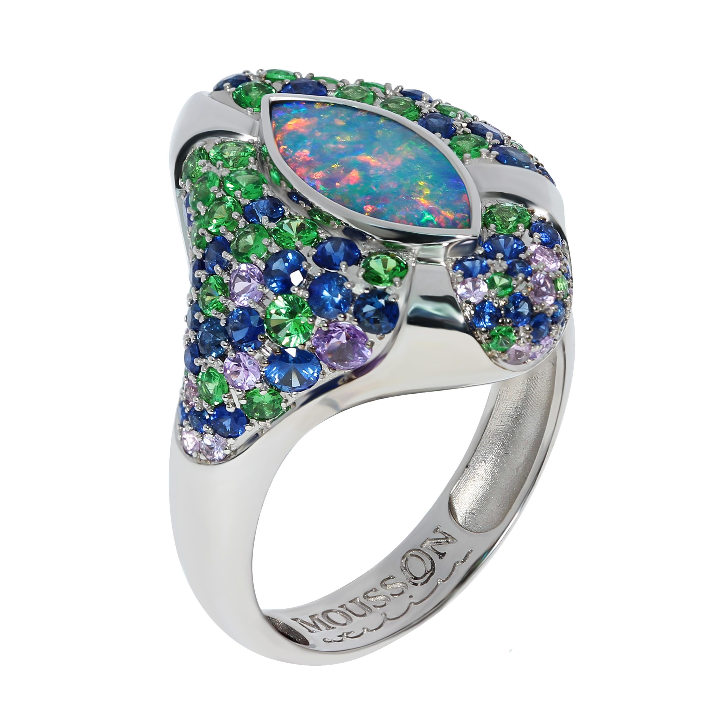Opal 1.42 Carat Blue Purple Sapphires Tsavorite White 18 Karat Gold Riviera Ring
The name and the variety of colours in this collection are associated with the bright Italian and French Riviera, vivid and colourful houses and sun reflections on the