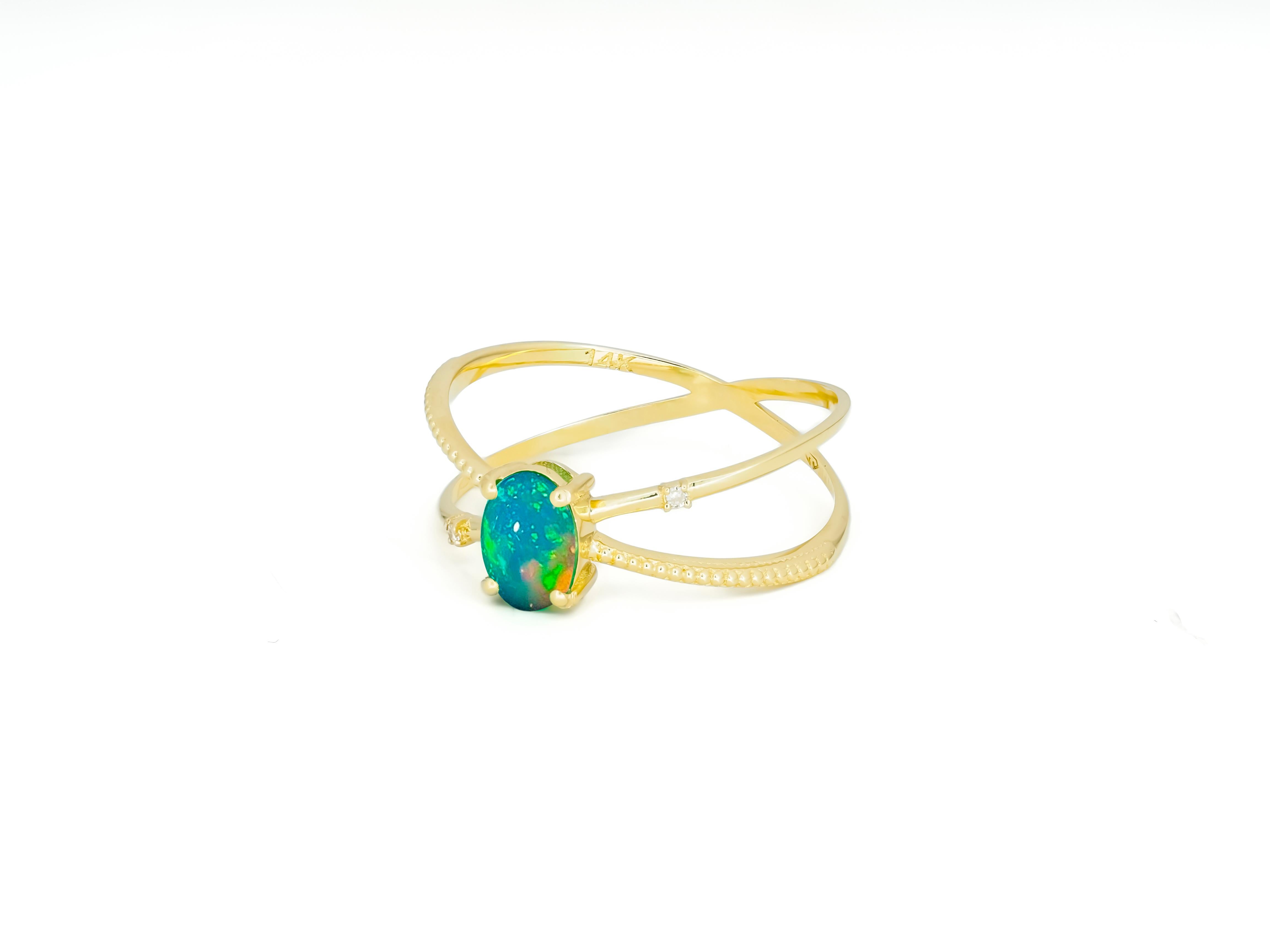Opal 14k gold ring.  In New Condition For Sale In Istanbul, TR