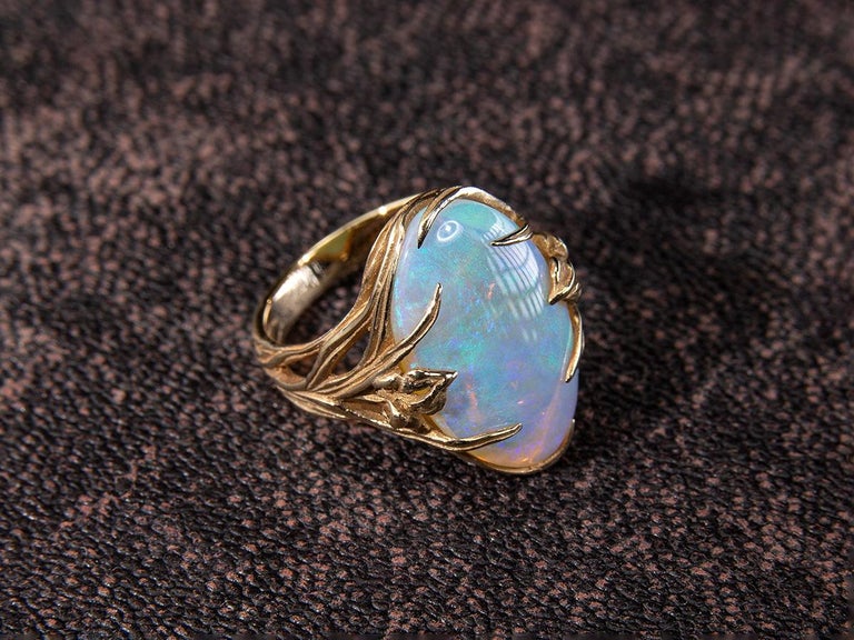 Opal Gold Ring Iris Art Nouveau Australian Opal Gift Unisex For Sale 11