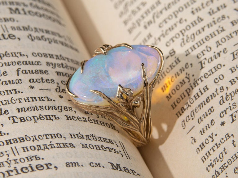 Opal Gold Ring Iris Art Nouveau Australian Opal Gift Unisex For Sale 1