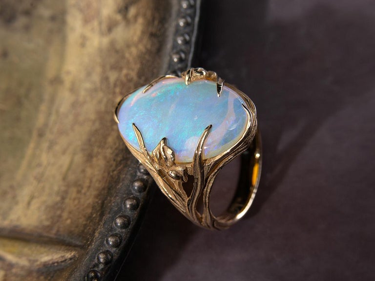 Opal Gold Ring Iris Art Nouveau Australian Opal Gift Unisex For Sale 2
