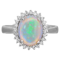 Opale 1.80Ctw e diamante 0.25Ctw Anello da cocktail in oro bianco 14K Taglia 7