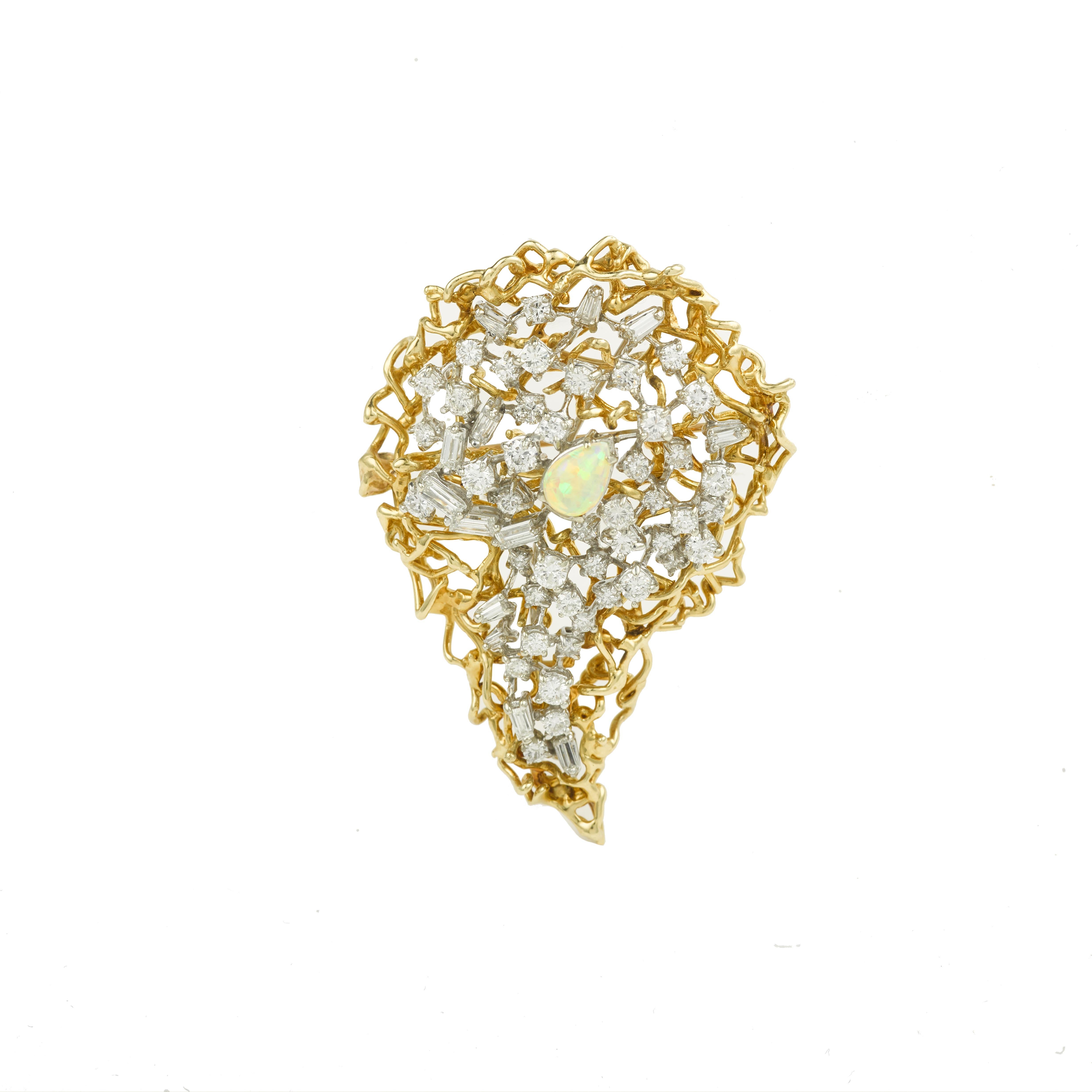 Round Cut Opal And 4.60 Carat Diamonds 18 Karat Yellow Gold Brooch