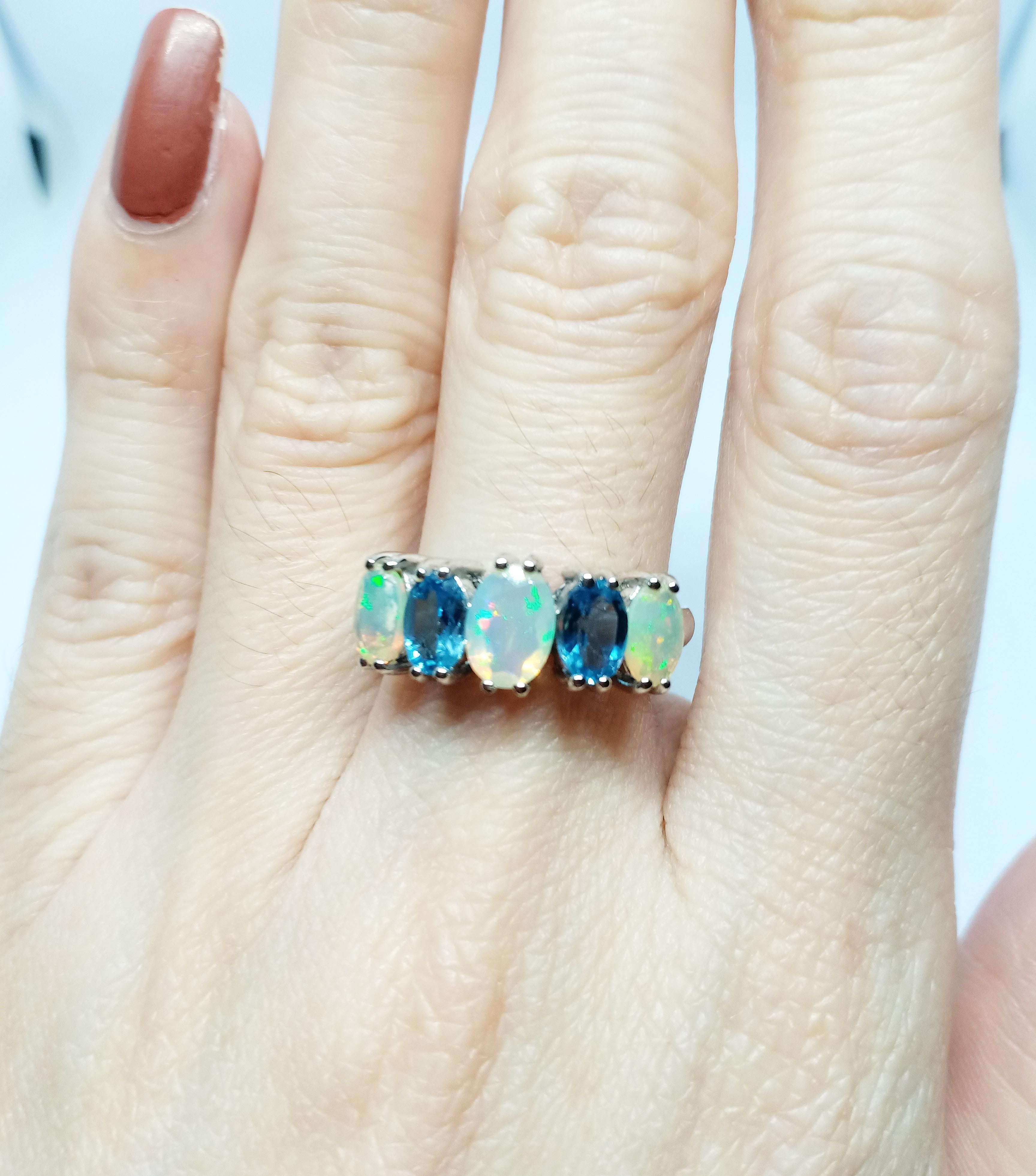 Women's Opal and Blue topaz Ring For Sale