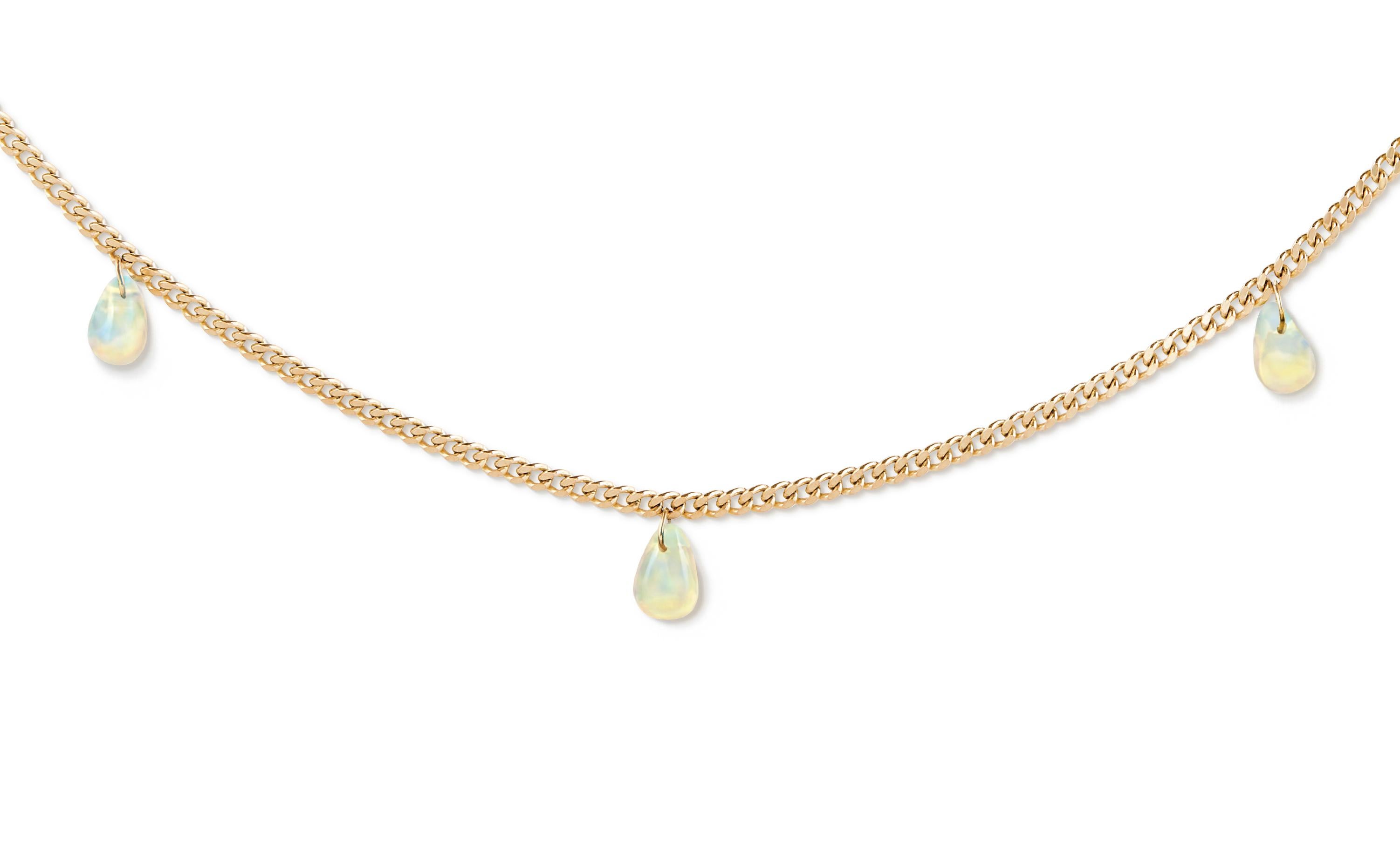 Contemporary Opal and Curb Chain Necklace in 18 Karat Gold For Sale