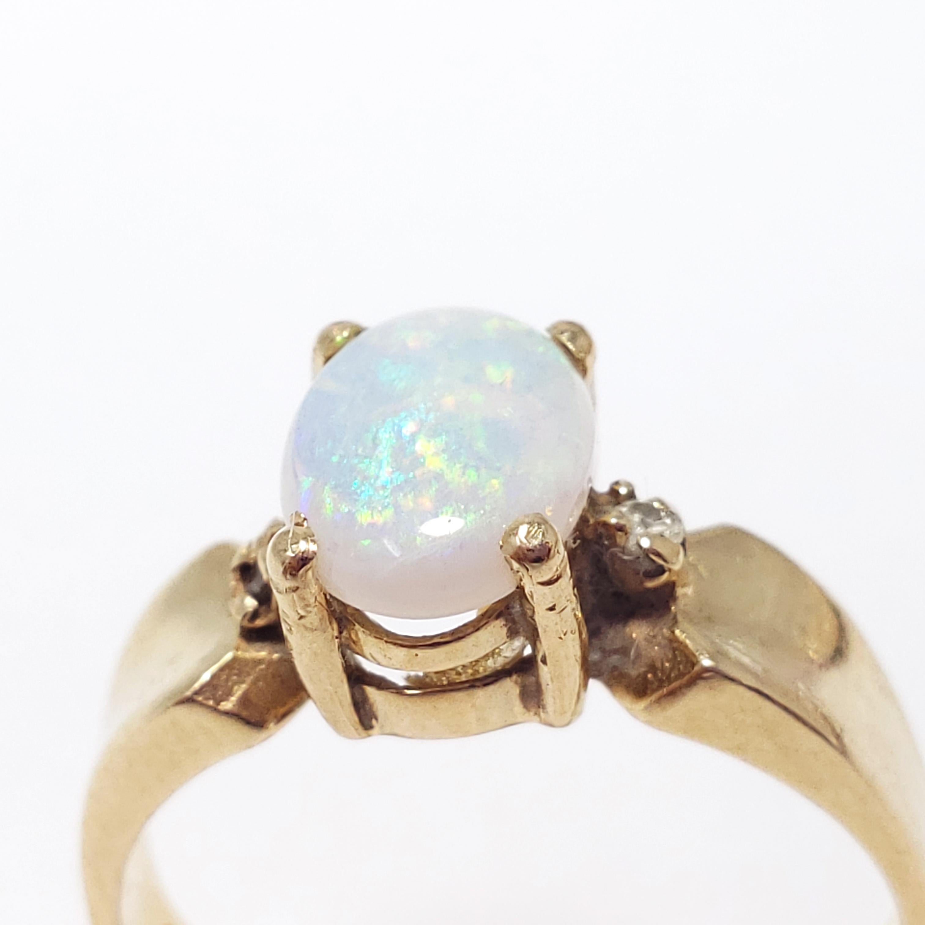 Women's Opal and Diamond 14 Karat Gold Cocktail Statement Fashion Ring, Size US 6 For Sale