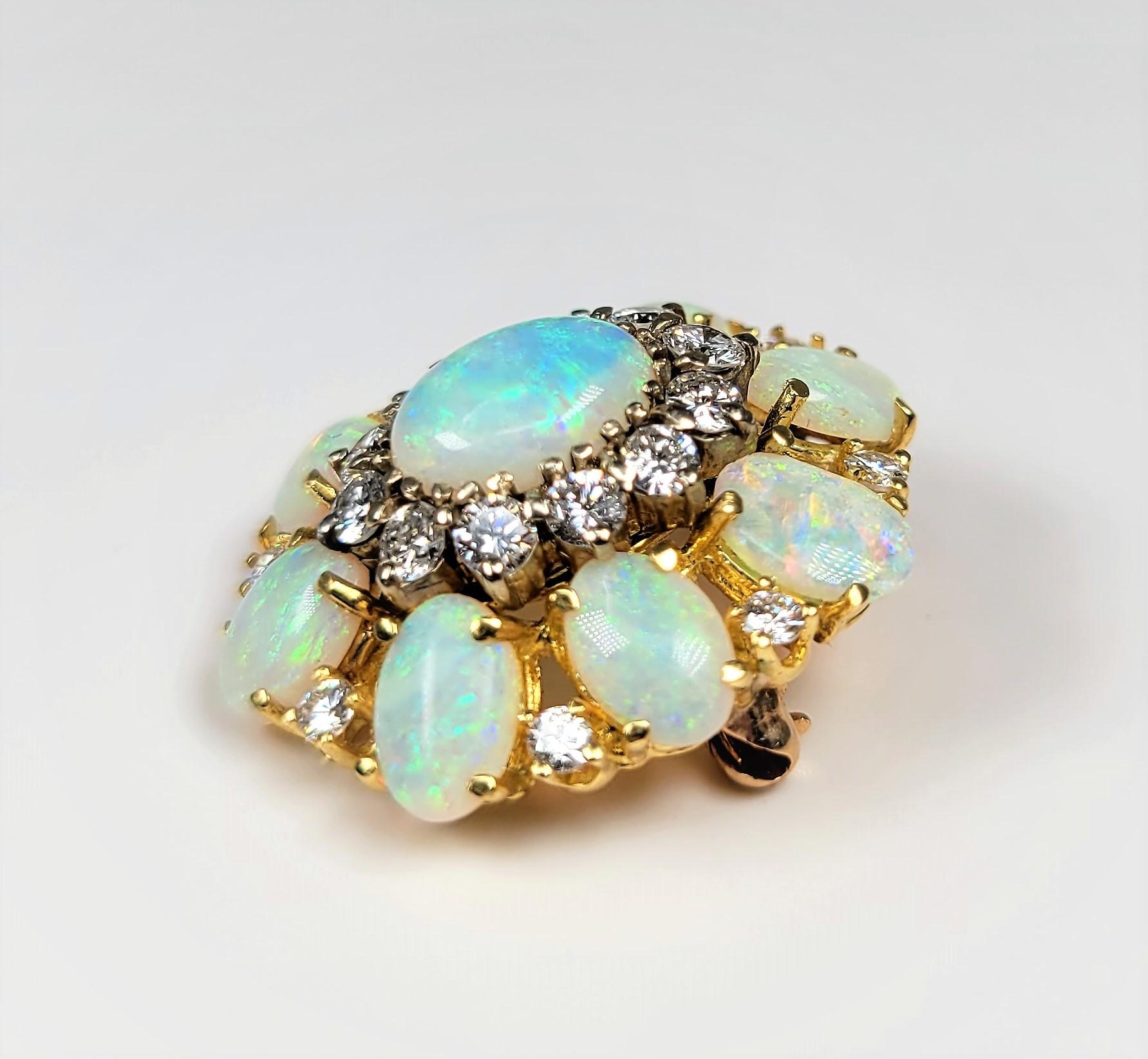 Opal and Diamond Brooch in 18 Karat Gold For Sale 1