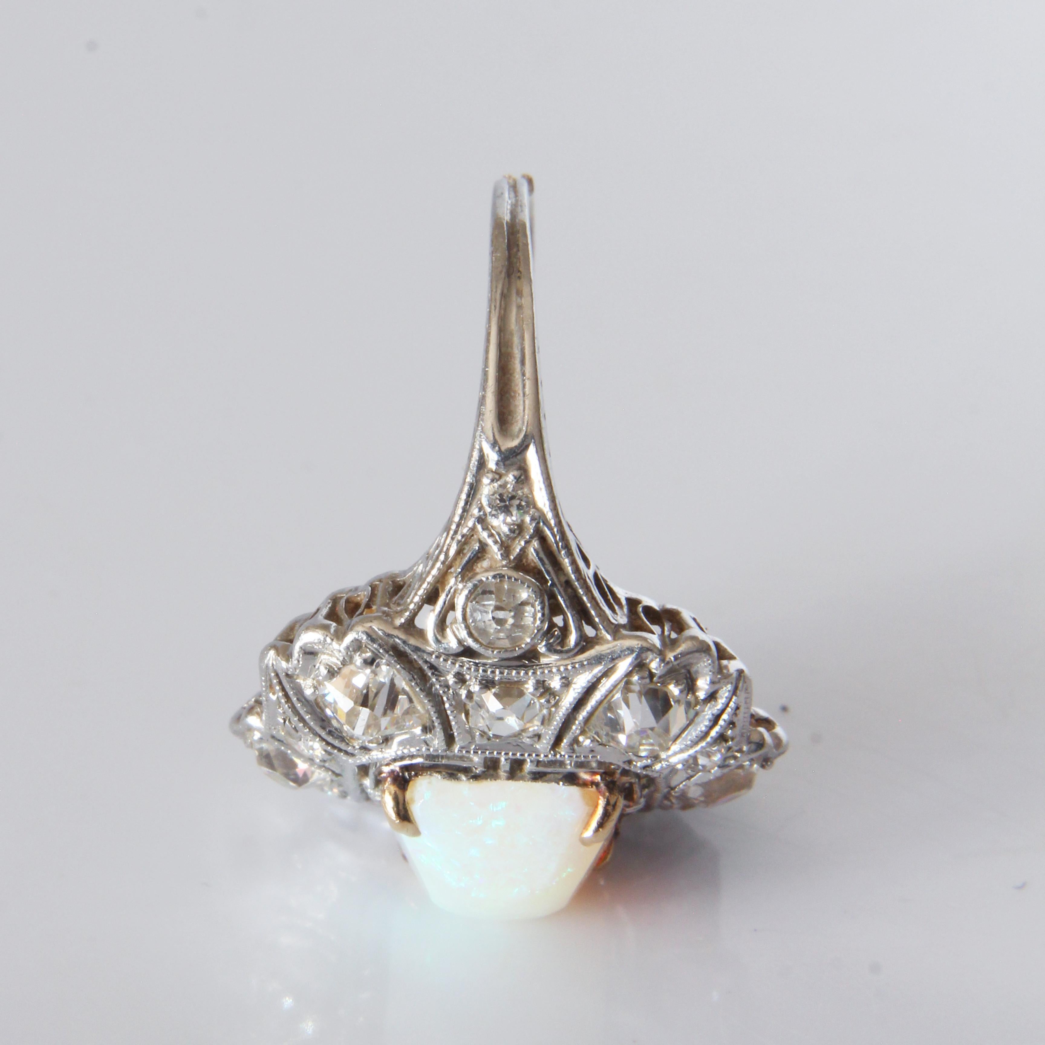 Anillo de Cóctel de Ópalo y Diamantes Estilo Art Decó Vintage Platino Raro Principios del Siglo XX en venta 7
