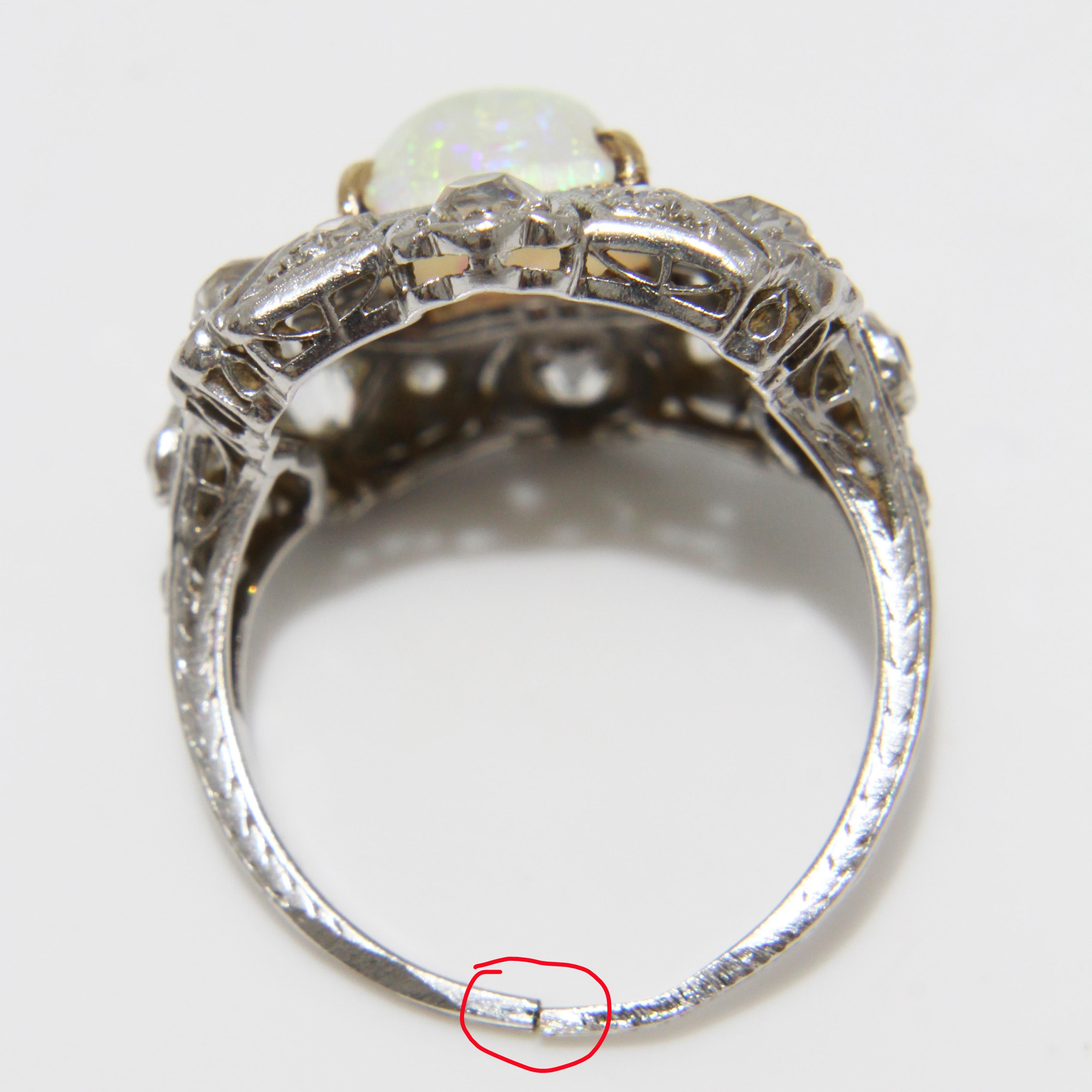 Anillo de Cóctel de Ópalo y Diamantes Estilo Art Decó Vintage Platino Raro Principios del Siglo XX en venta 8