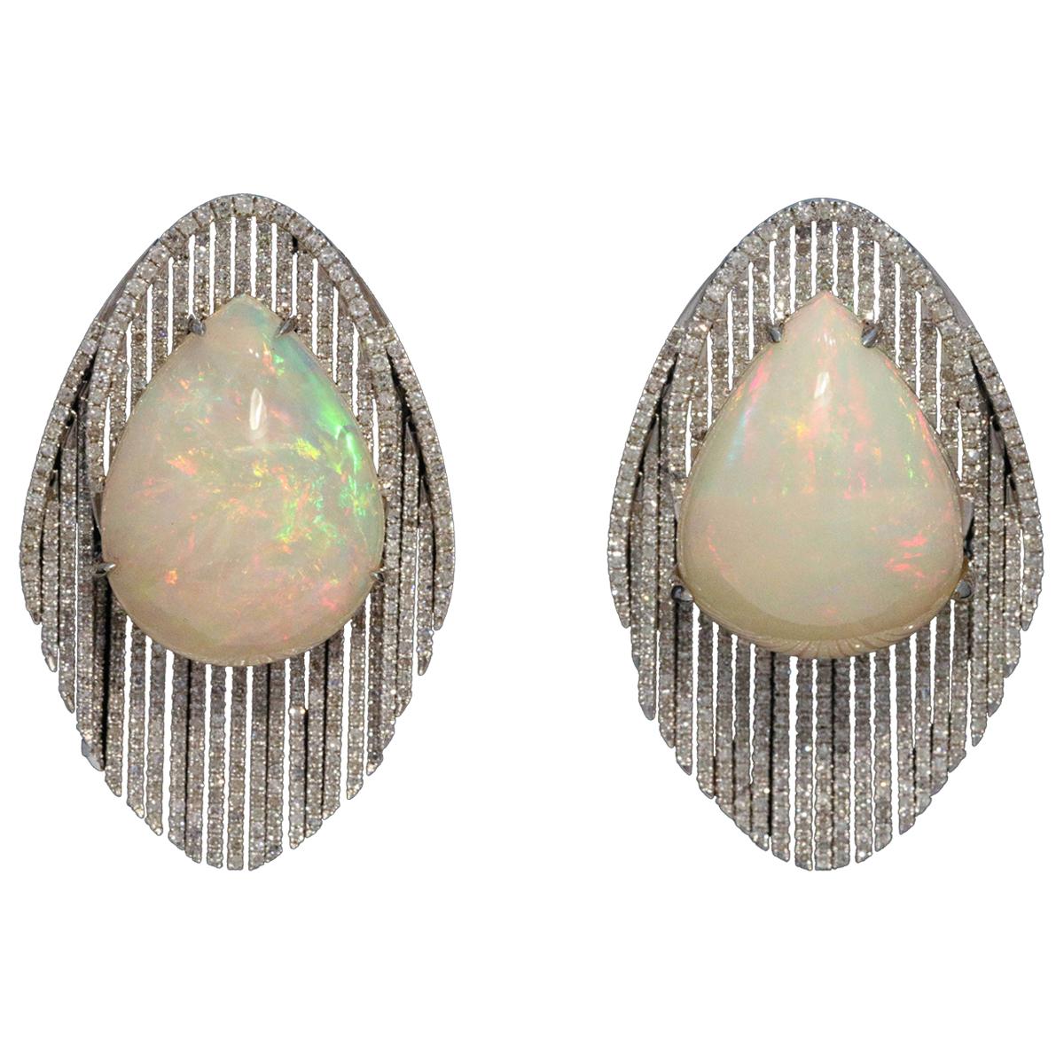 Boucles d'oreilles en opale et diamant