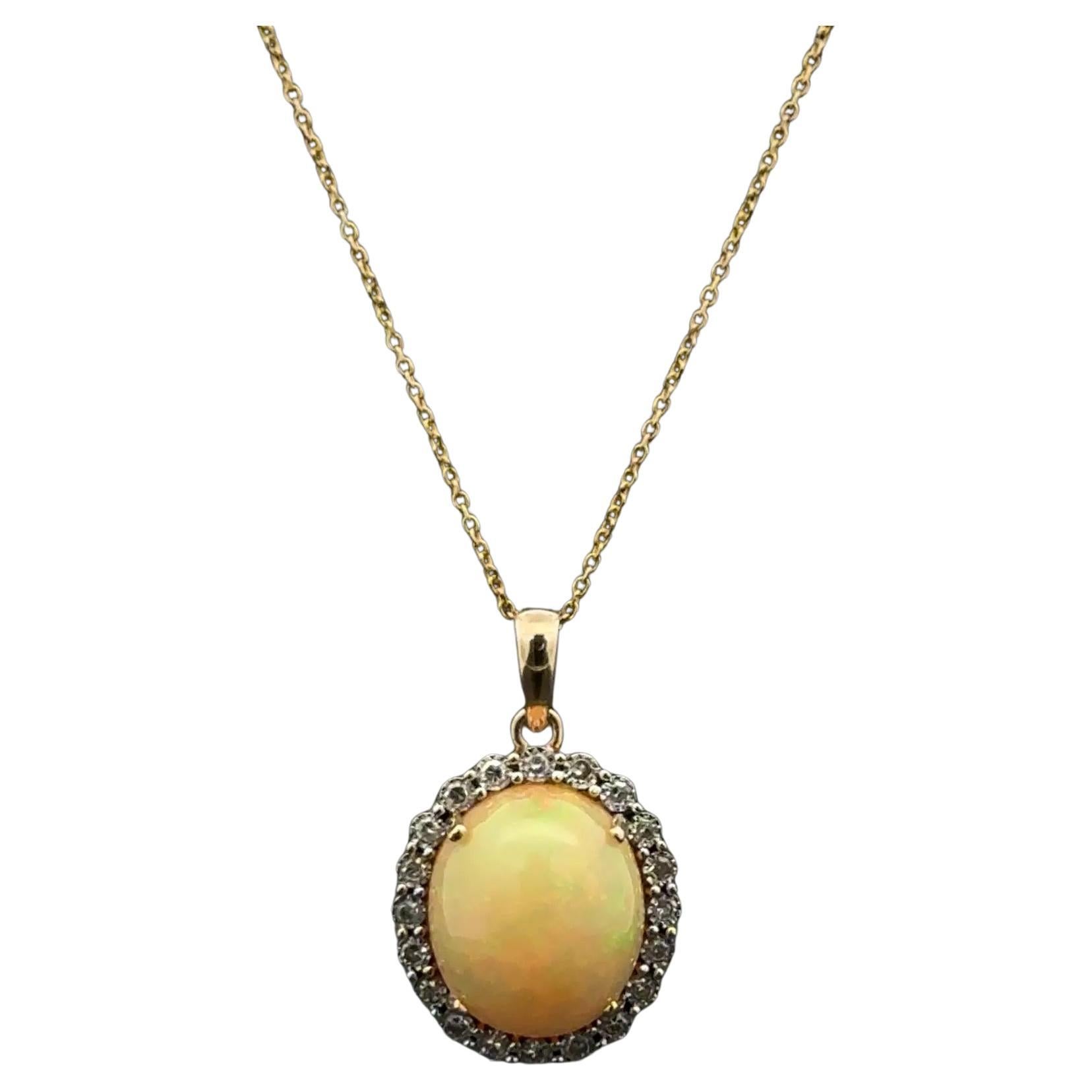 Collar Colgante Gota Vintage Oro Ópalo y Diamantes en venta