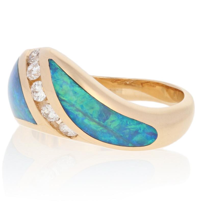 Round Cut Opal and Diamond Kabana Ring, 14 Karat Yellow Gold Round Brilliant .25 Carat