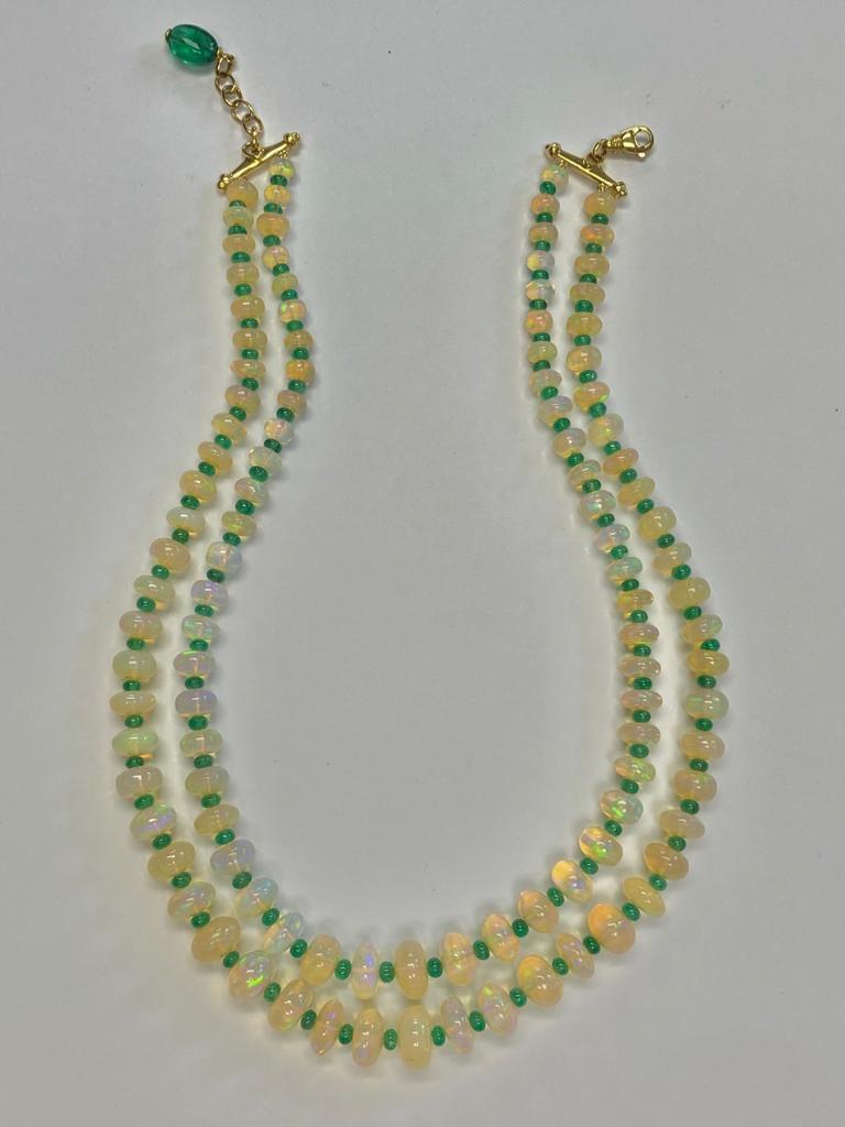 Goshwara Opal and Emerald 2-Strand Bead Necklace In New Condition In New York, NY