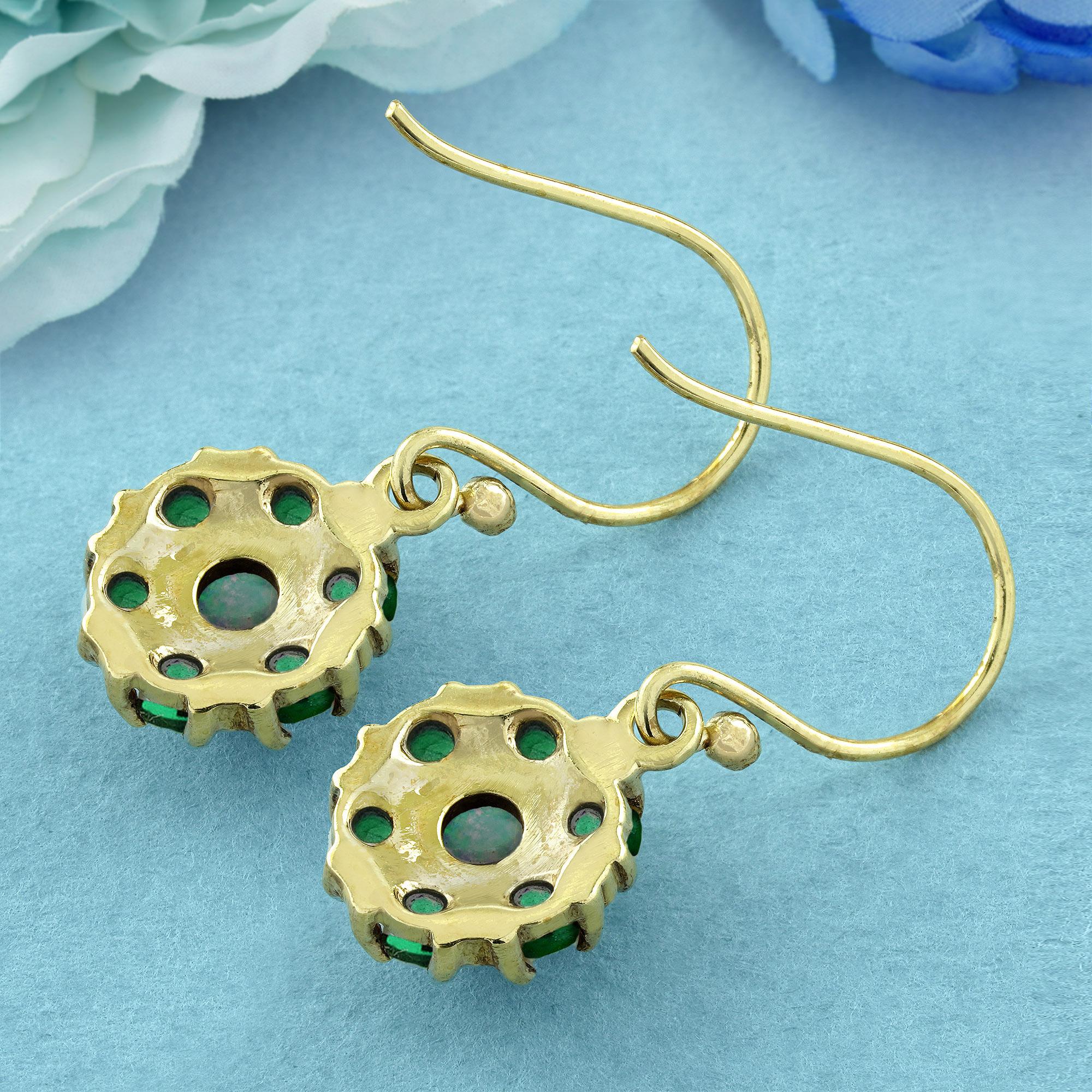 Opal- und Smaragd-Ohrringe im Vintage-Stil aus 14 Karat Gelbgold (Rundschliff) im Angebot