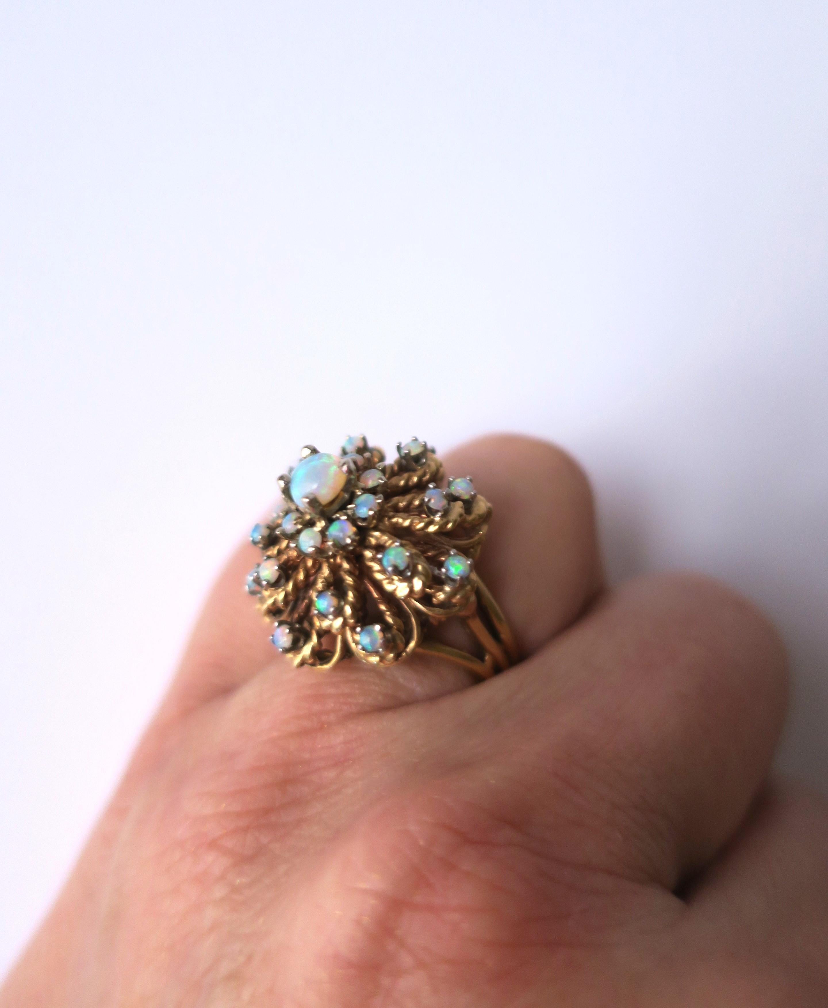 Opal- und Gold-Cluster-Cocktailring im Angebot 2
