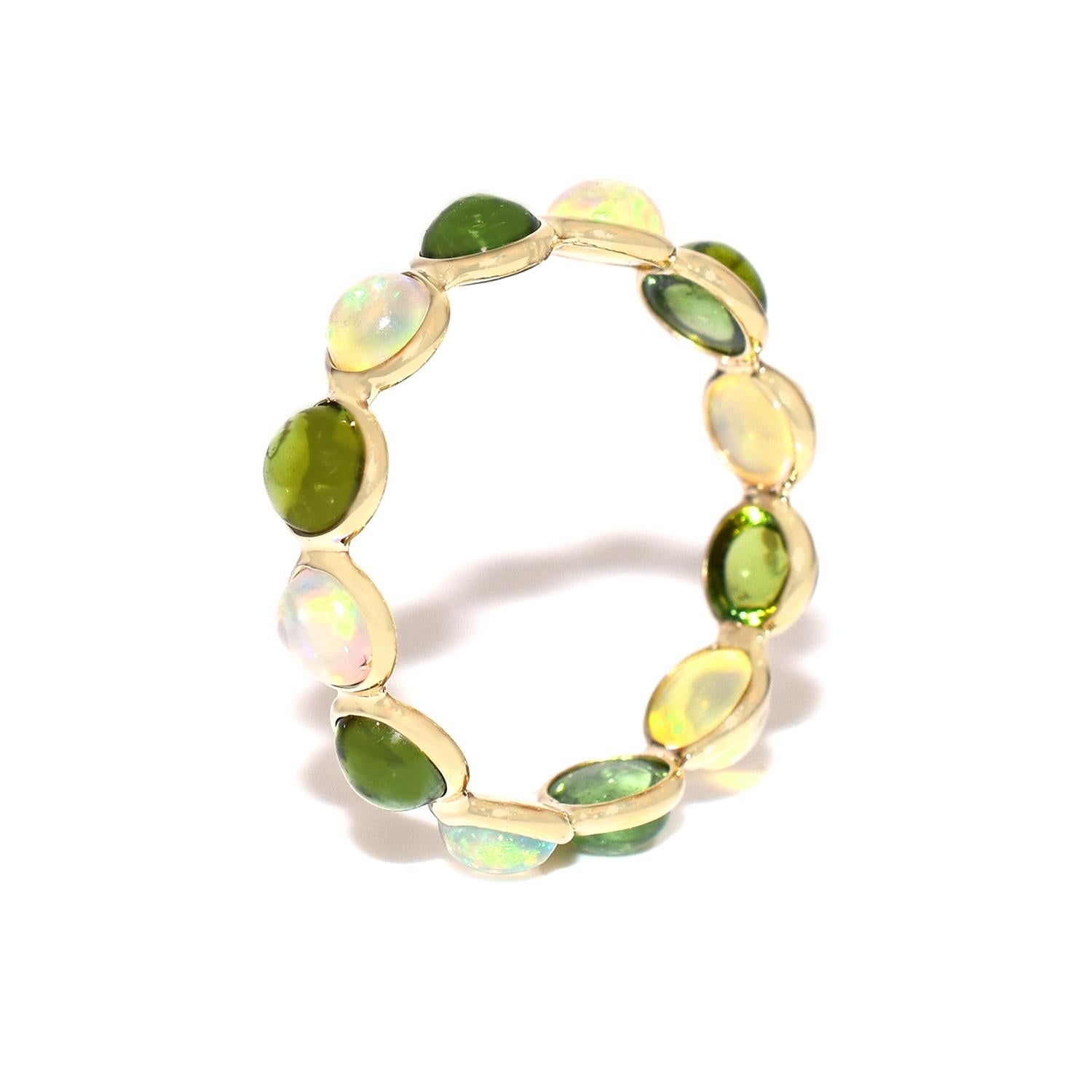 Opal and Green Tourmaline Round Cabochon Band, Yellow Gold In New Condition In New York, NY