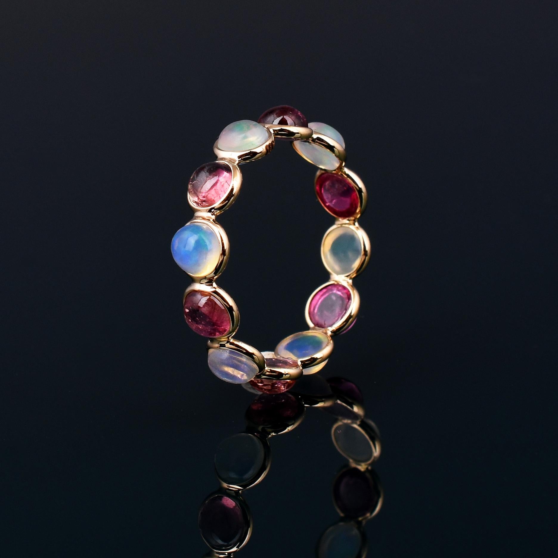 Opal and Pink Tourmaline Round Cabochon Band, Yellow Gold In New Condition In New York, NY