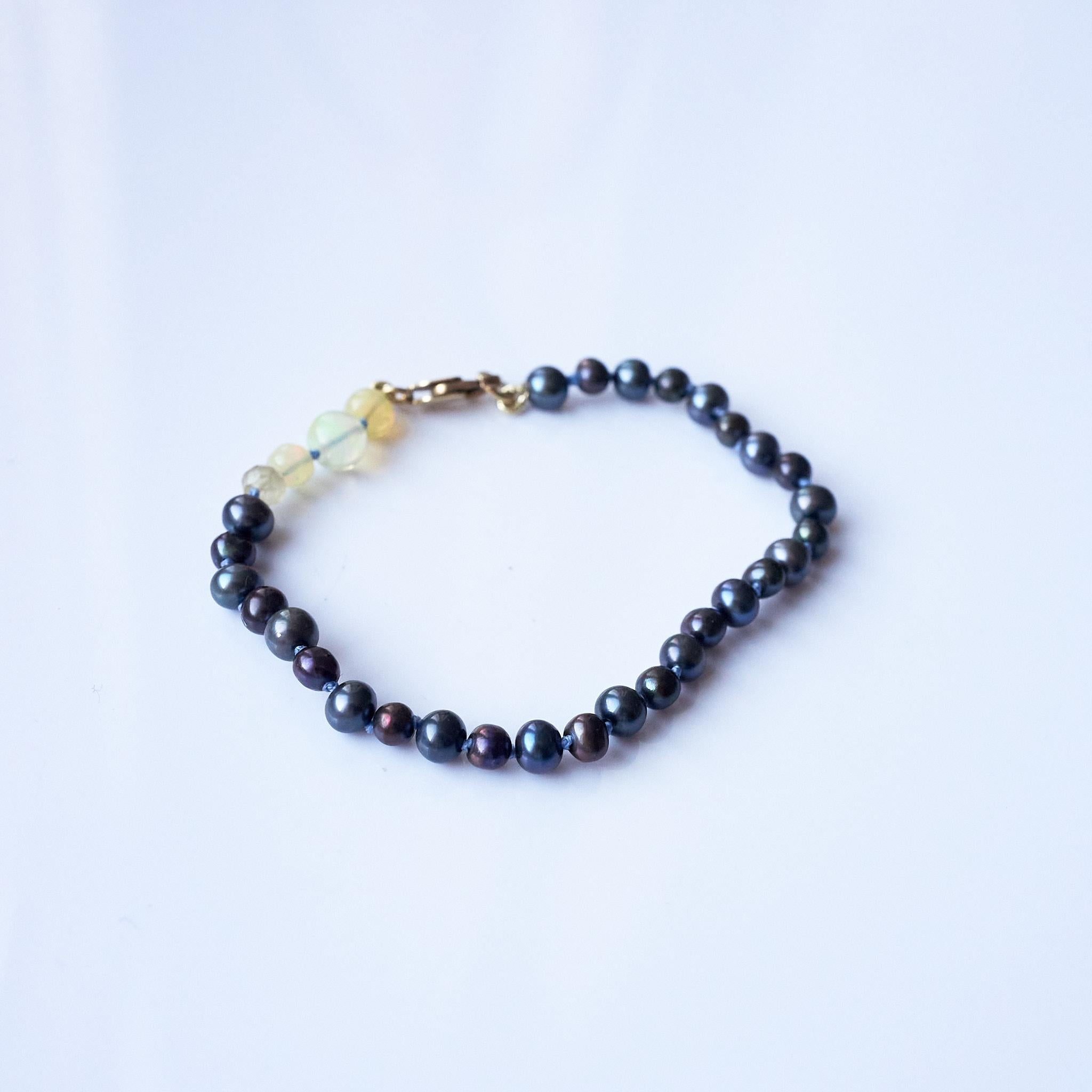 Romantic Opal Black Pearl Beaded Bracelet J Dauphin For Sale