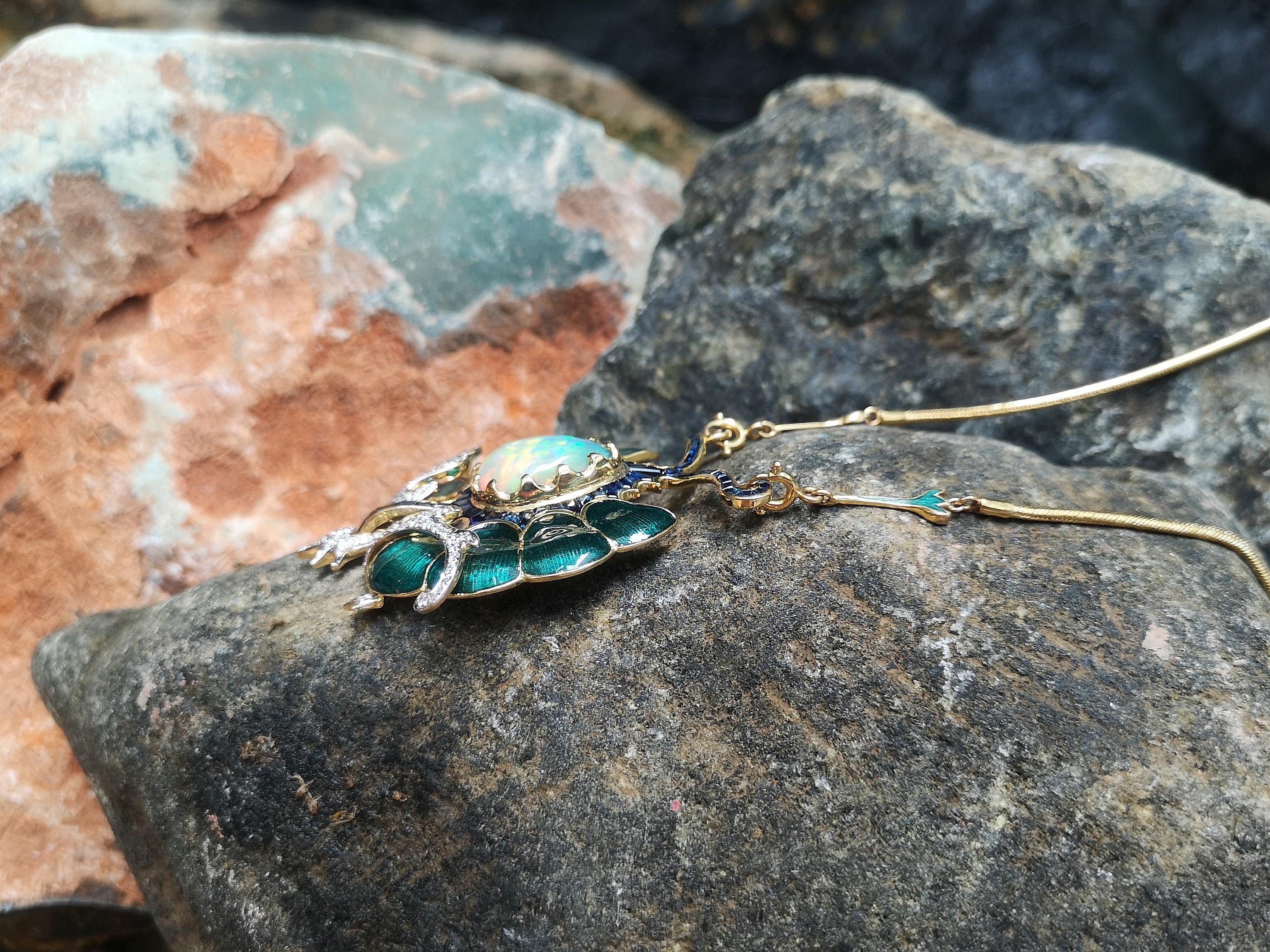 Art Nouveau Opal, Blue Sapphire and Diamond Necklace Set in 18 Karat Gold Settings For Sale