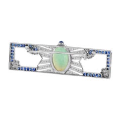 Opale e zaffiro blu con diamante in stile Art Déco Spilla in oro bianco traforata