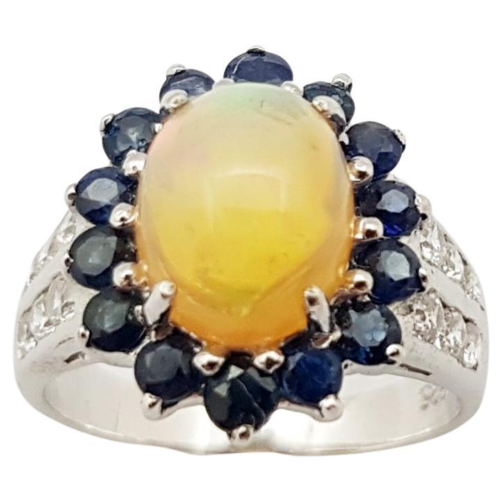 Opal, blauer Saphir mit kubischem Zirkon in Silberfassung, Ring