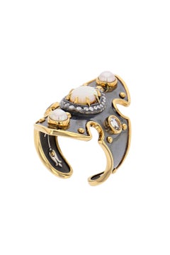 Opal, Sapphire & Akoya Pearls Bouclier Ring in 18k yellow Gold by Elie Top