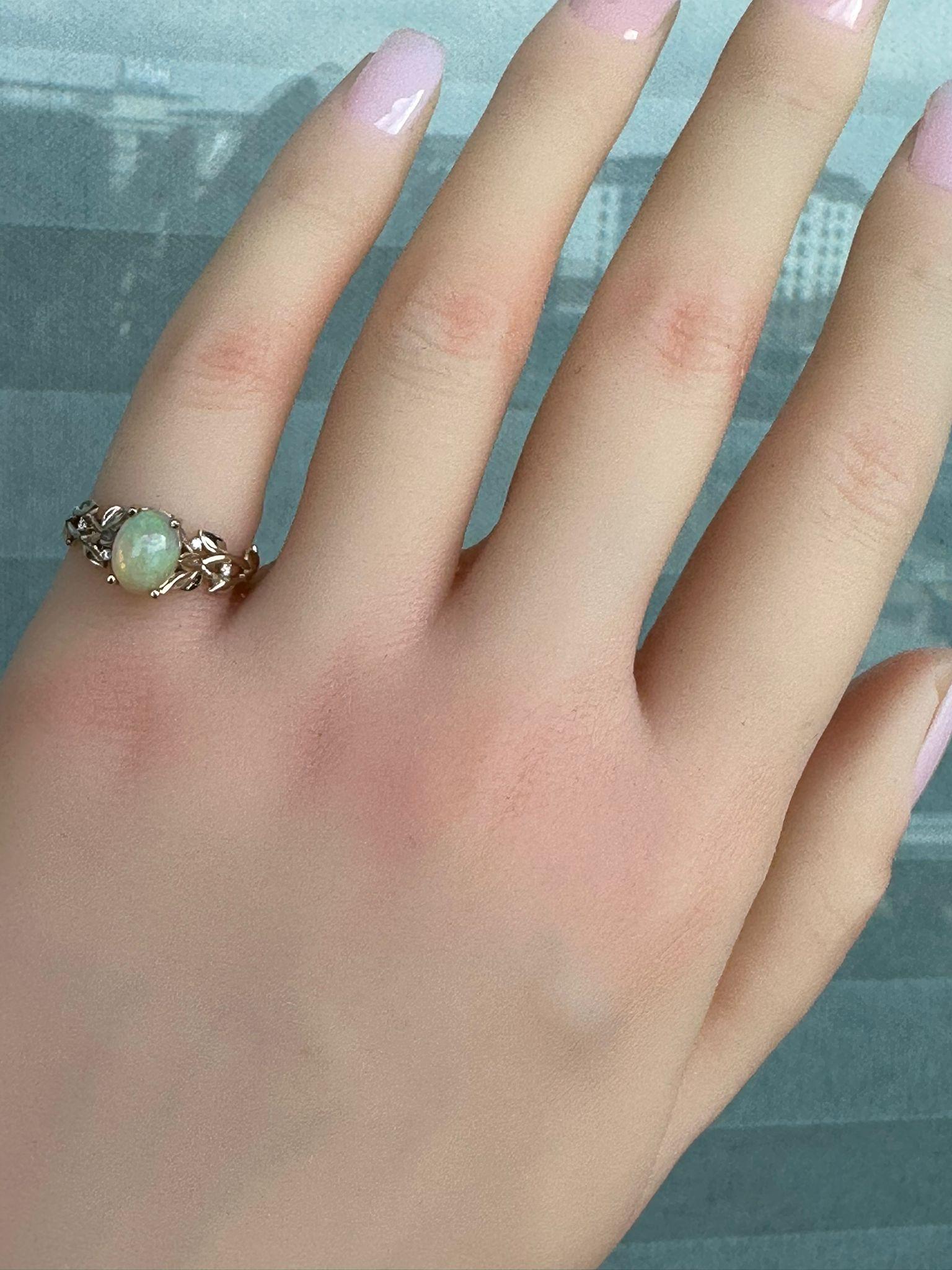 For Sale:  Opal Cocktail 14k Gold Ring 3