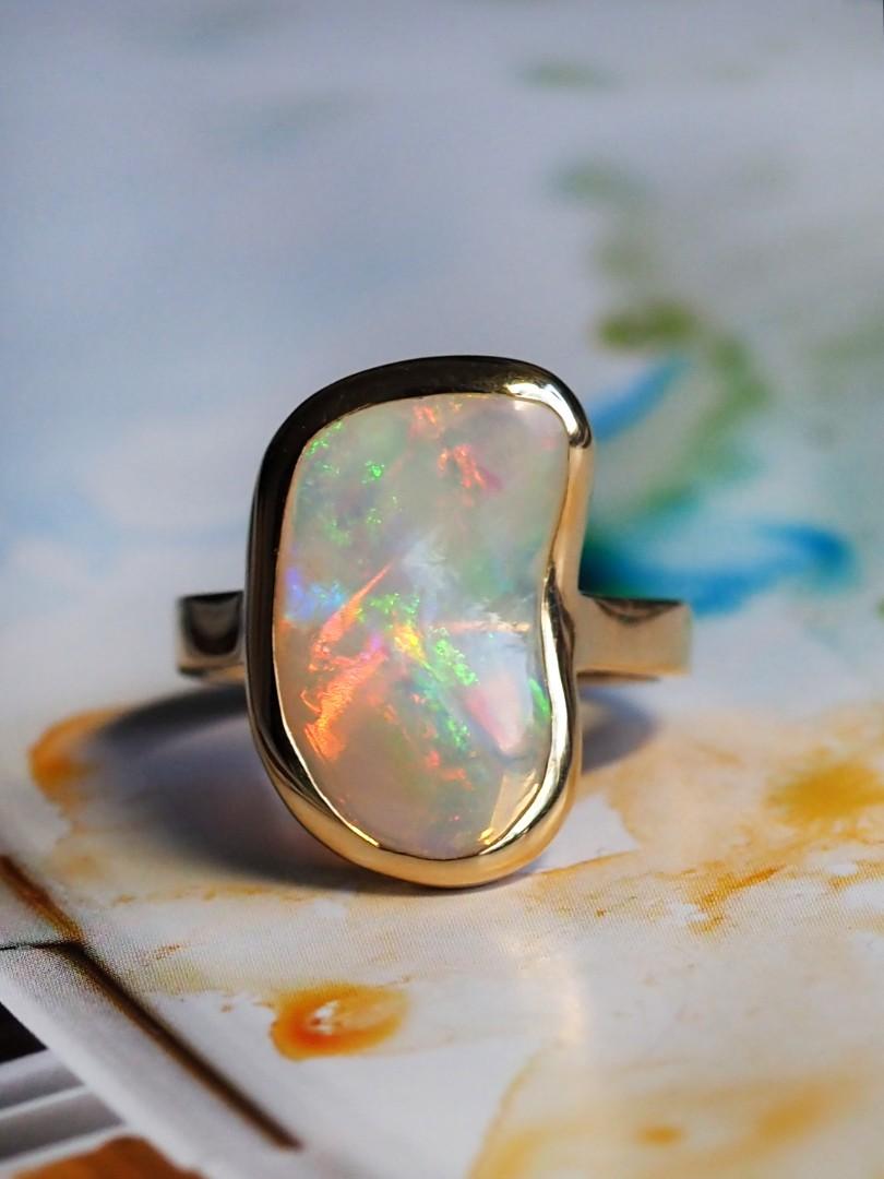 Opal Gold Ring Salvador Dali Style Jewelry Natural Iridescent Stone For Sale 1