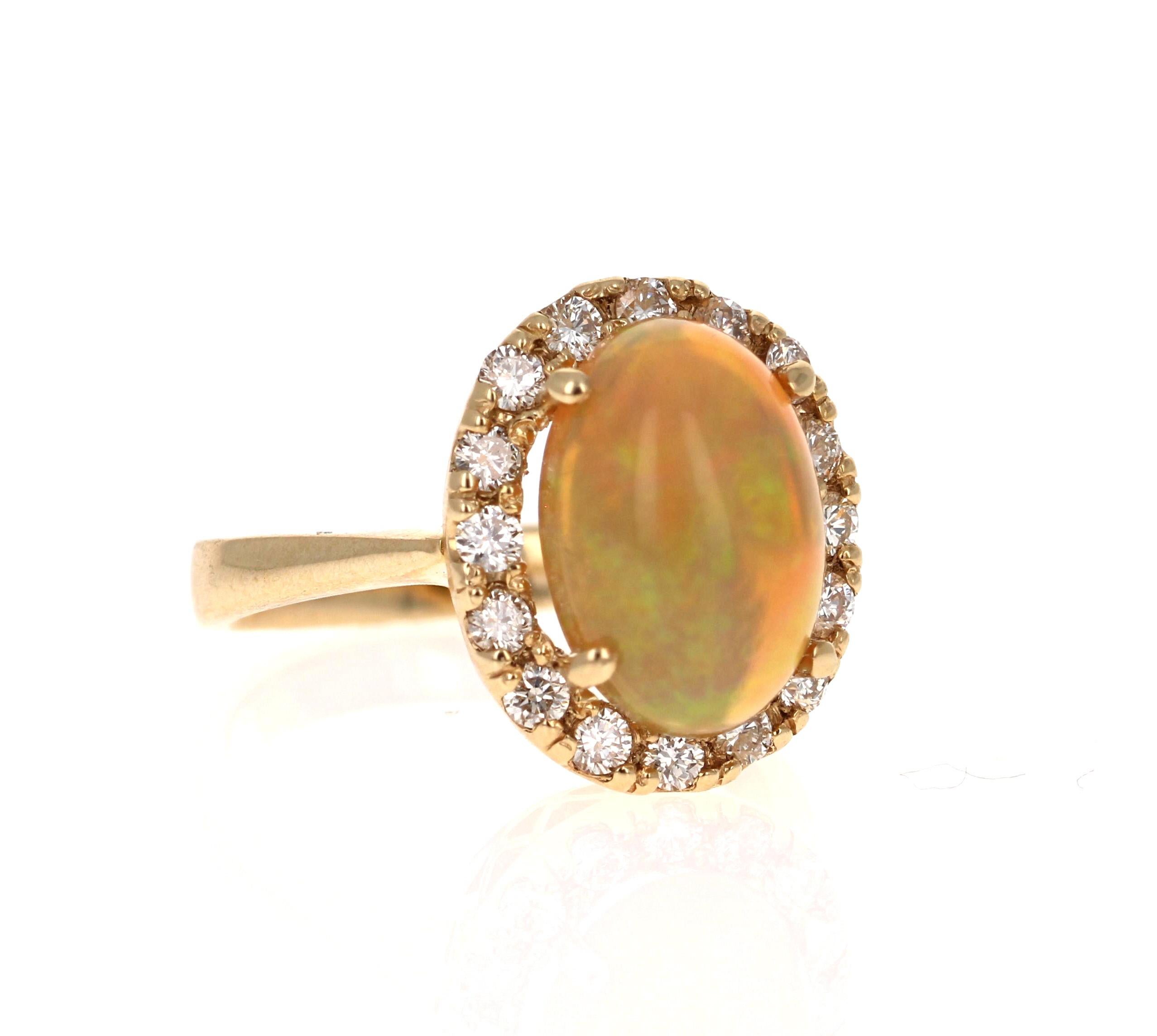 Opal Diamant 14 Karat Gelbgold Halo-Ring (Zeitgenössisch) im Angebot