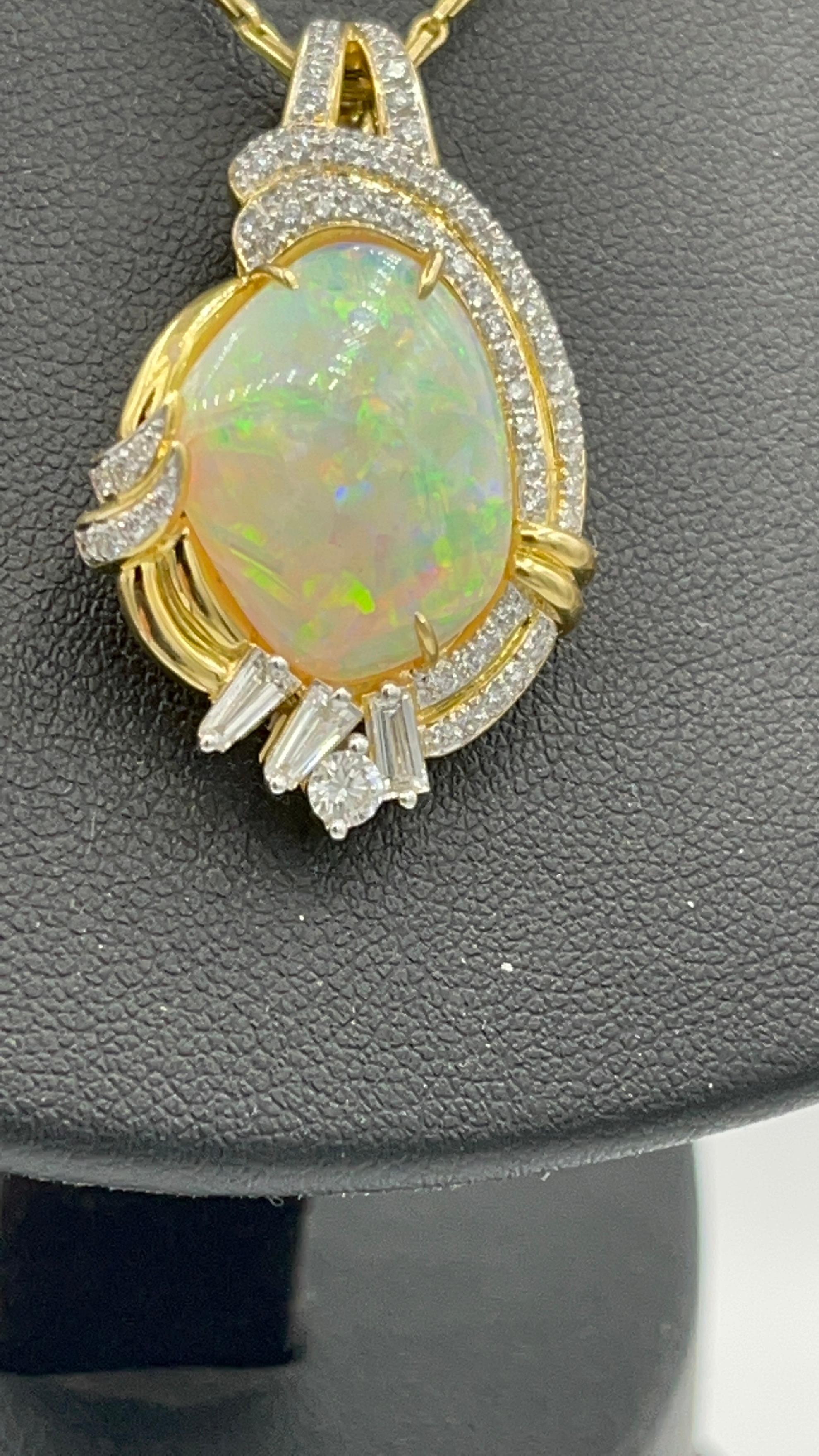 Opal Diamond 18 K Pendant Clip For Sale 2