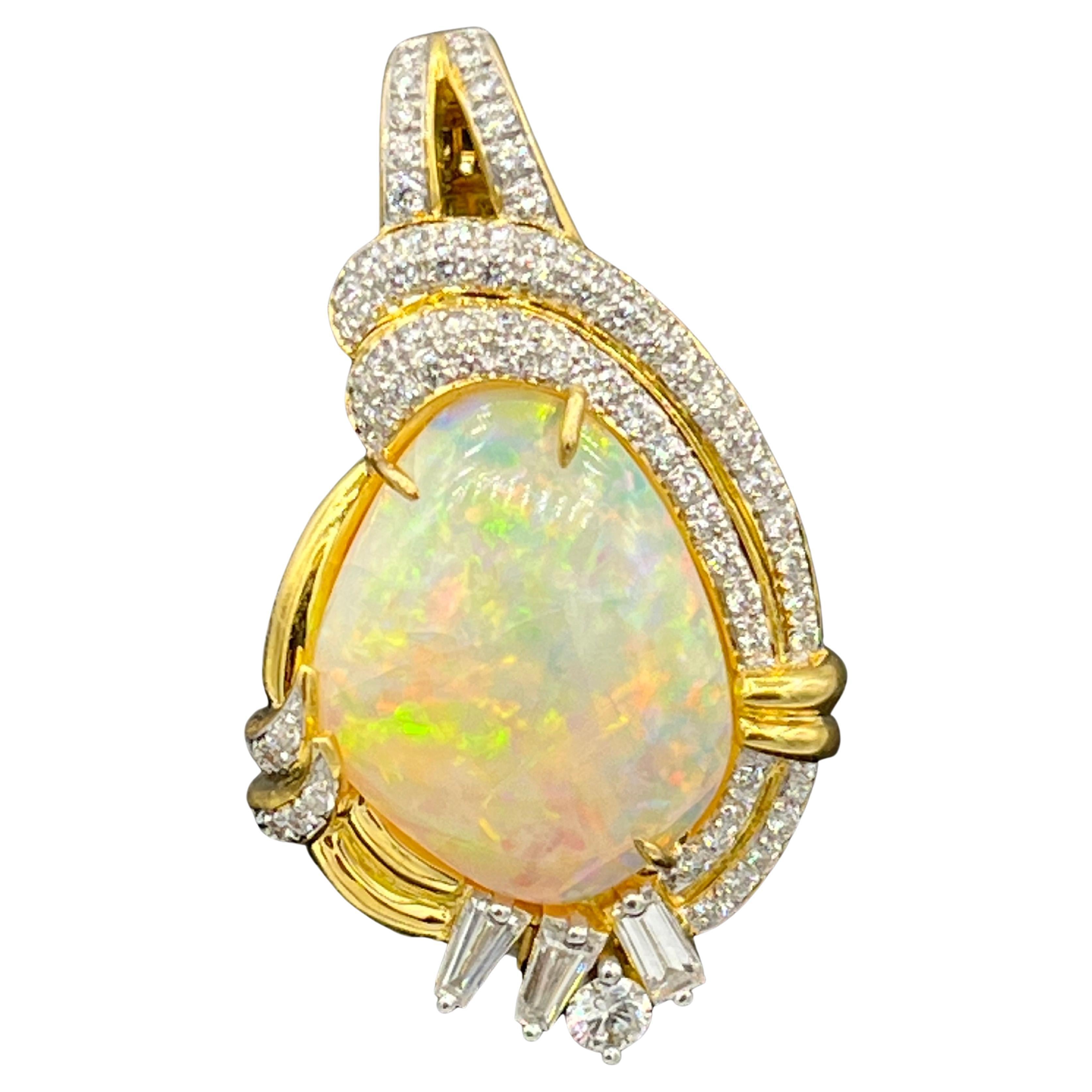 Opal Diamond 18 K Pendant Clip For Sale