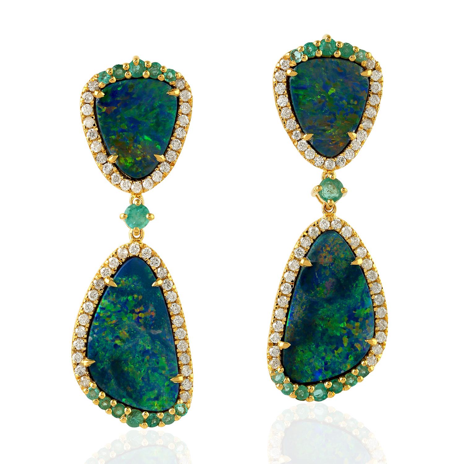 Mixed Cut Opal Diamond 18 Karat Gold /Butterfly Pendant Necklace For Sale
