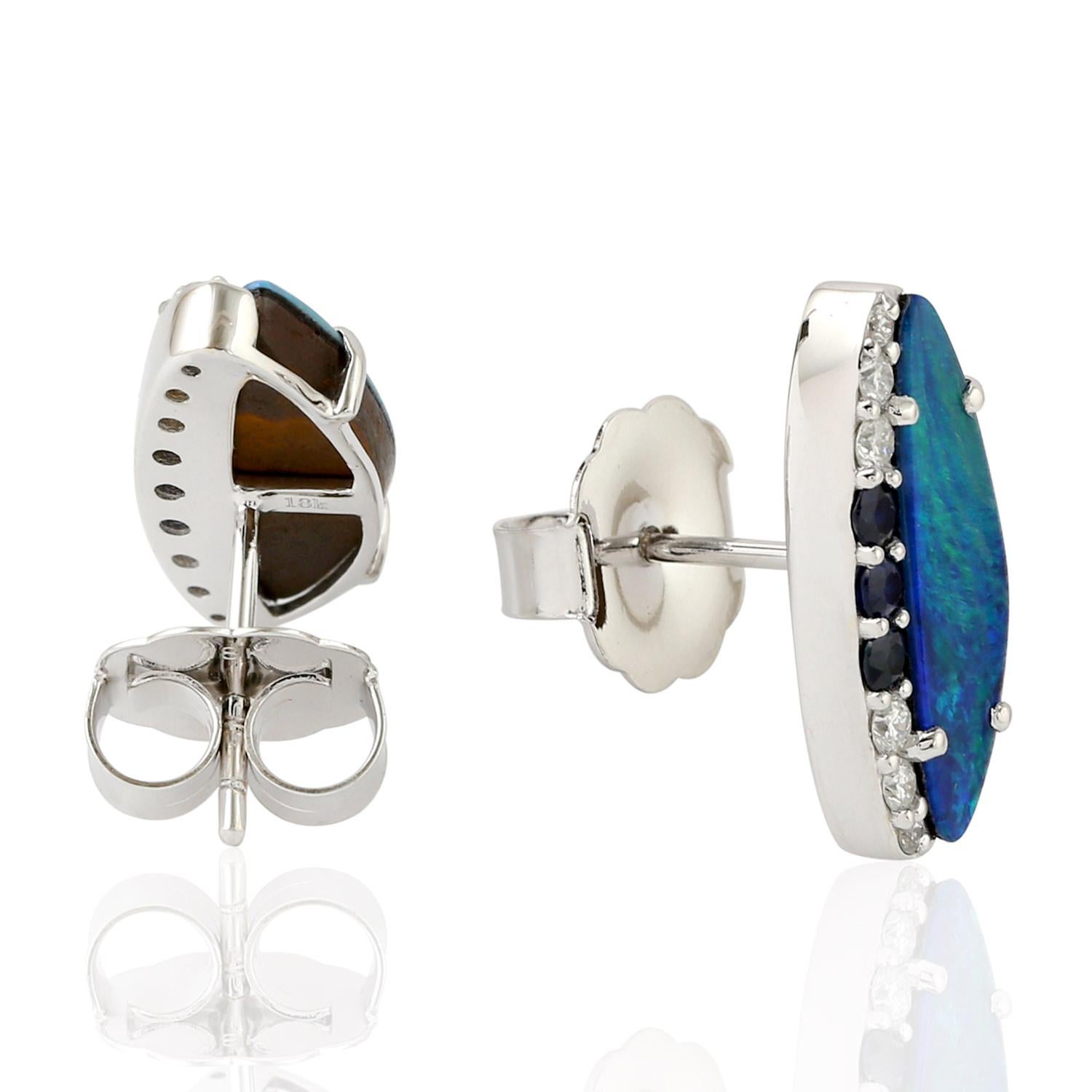 Contemporary Opal Diamond 18 Karat Gold Stud Earrings For Sale