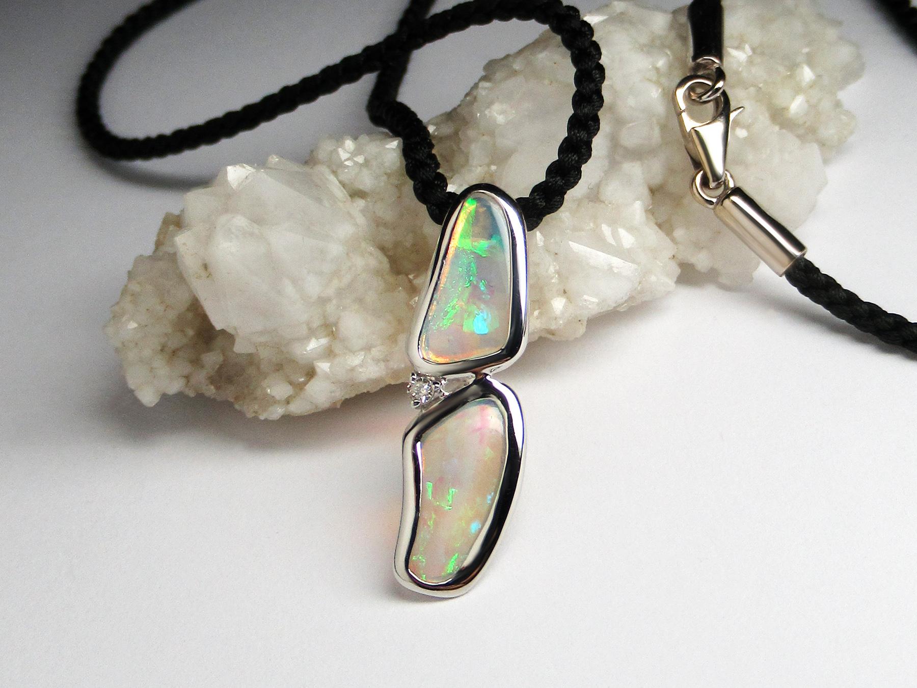Opale Diamante Ciondolo d'oro Cristallo australiano naturale Collana opale regalo moglie arte in vendita 5