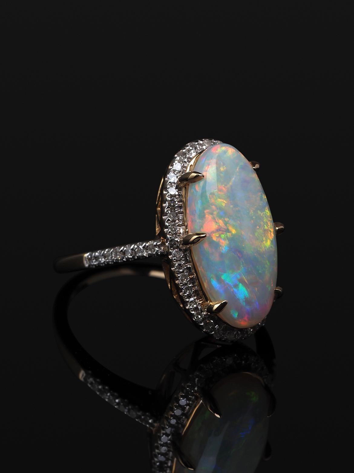Opal Diamant Gold Ring Natürlicher Australischer Edelstein Klassischer Stil Ring Geschenk für sie (Ovalschliff) im Angebot