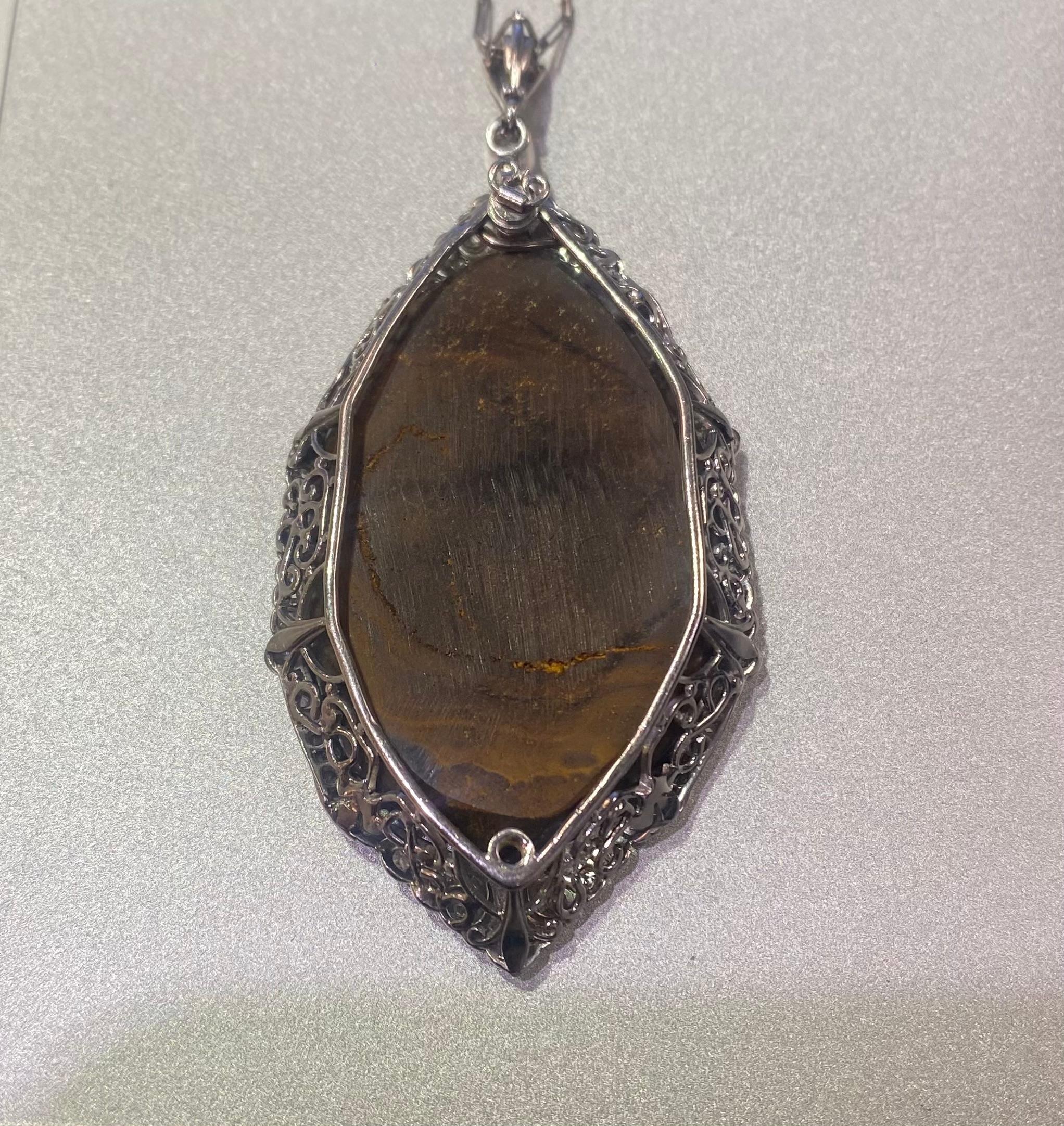Collana con ciondolo in opale e diamanti in vendita 5
