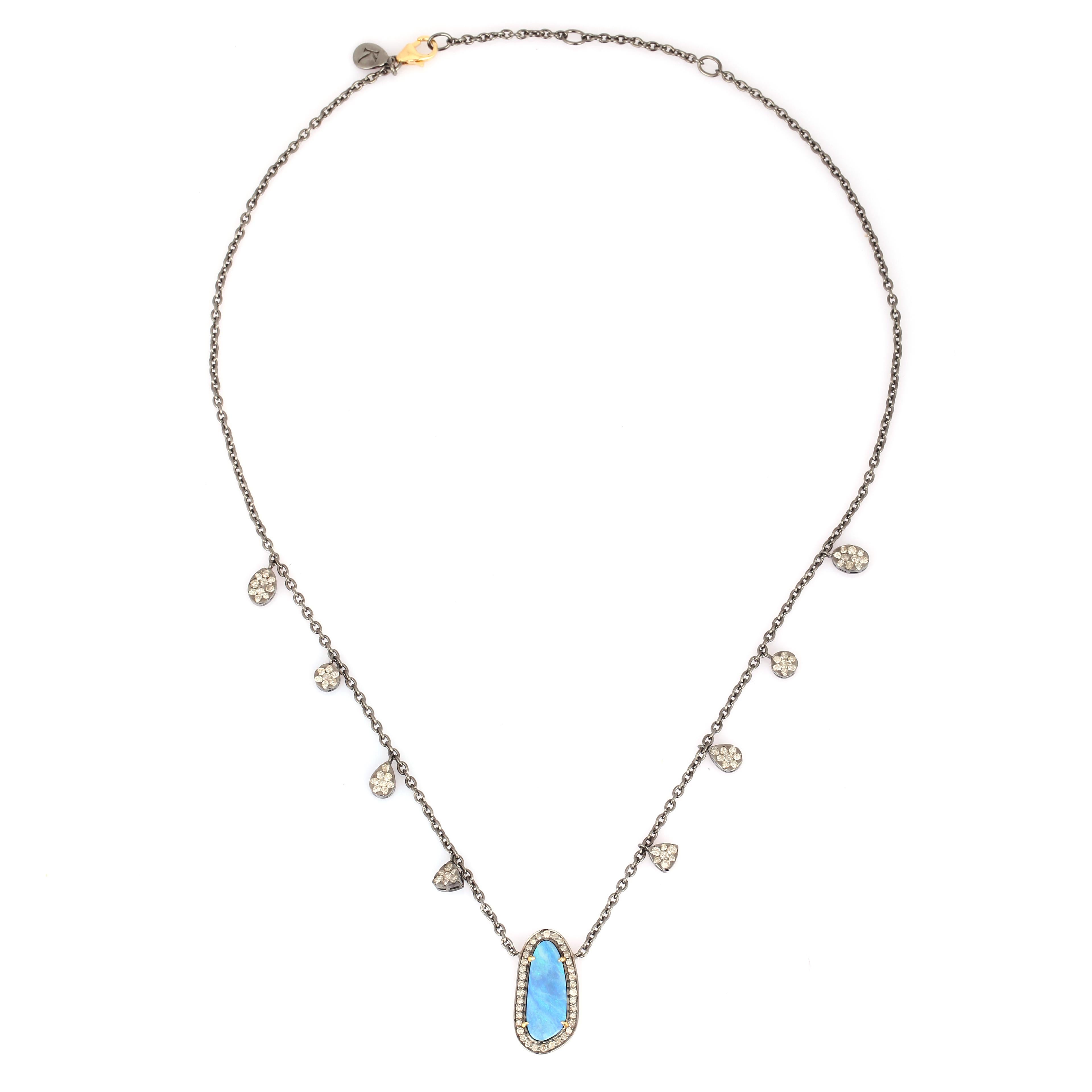 Opal-Diamant-Anhänger-Halskette (Gemischter Schliff) im Angebot