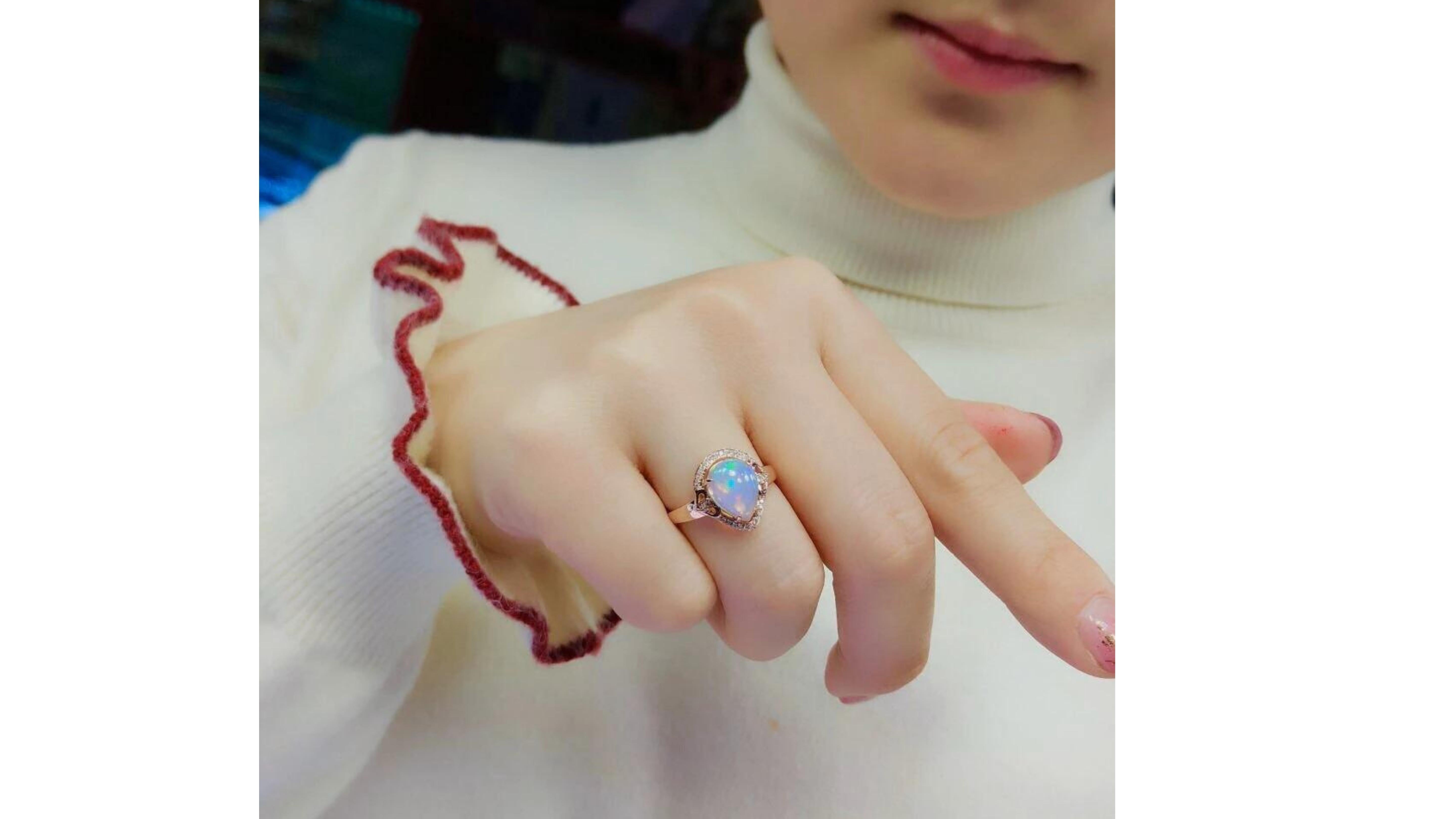 Contemporary Opal Diamond Ring 18 Karat Rose Gold For Sale