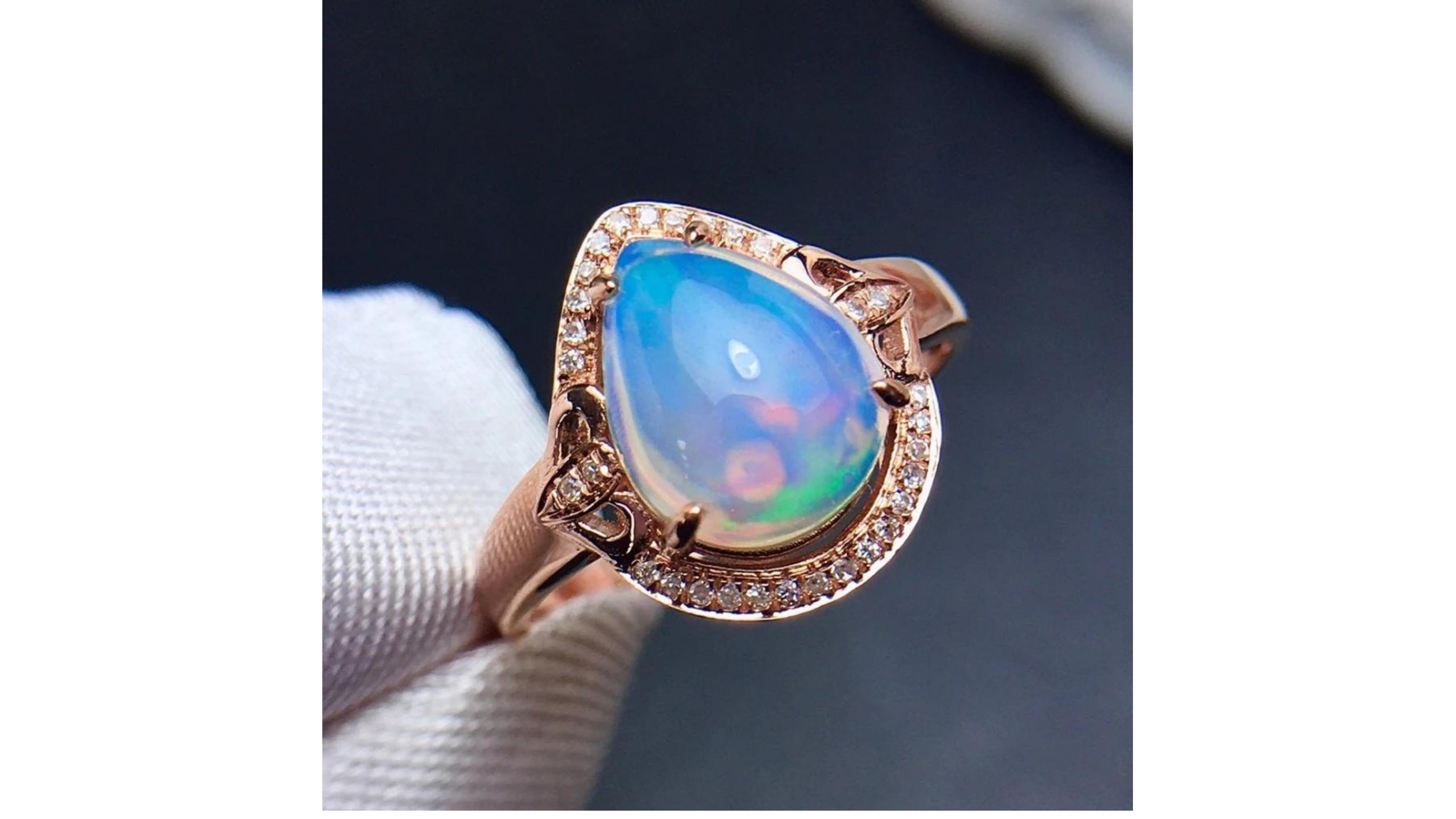 Oval Cut Opal Diamond Ring 18 Karat Rose Gold For Sale