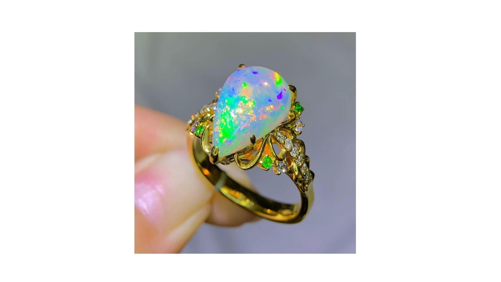 Pear Cut Opal Diamond Ring 18K Yellow Gold For Sale