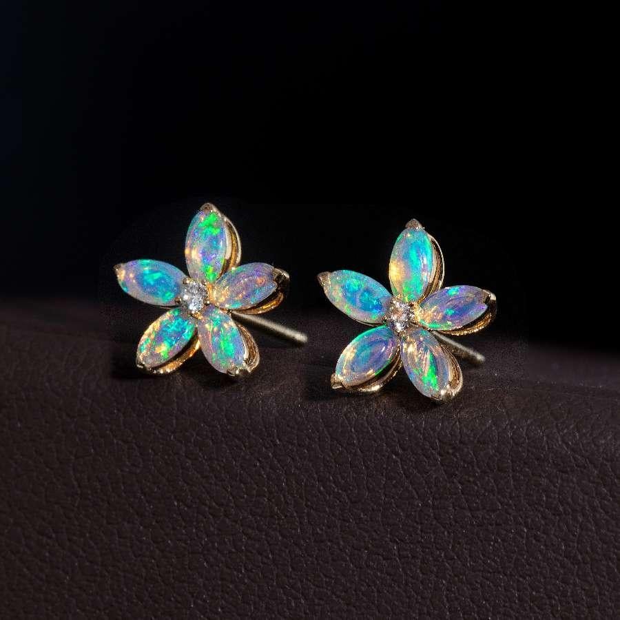 Brilliant Cut Opal Diamond Sakura Cherry Blossom Flower Stud Earrings 18K Yellow Gold For Sale