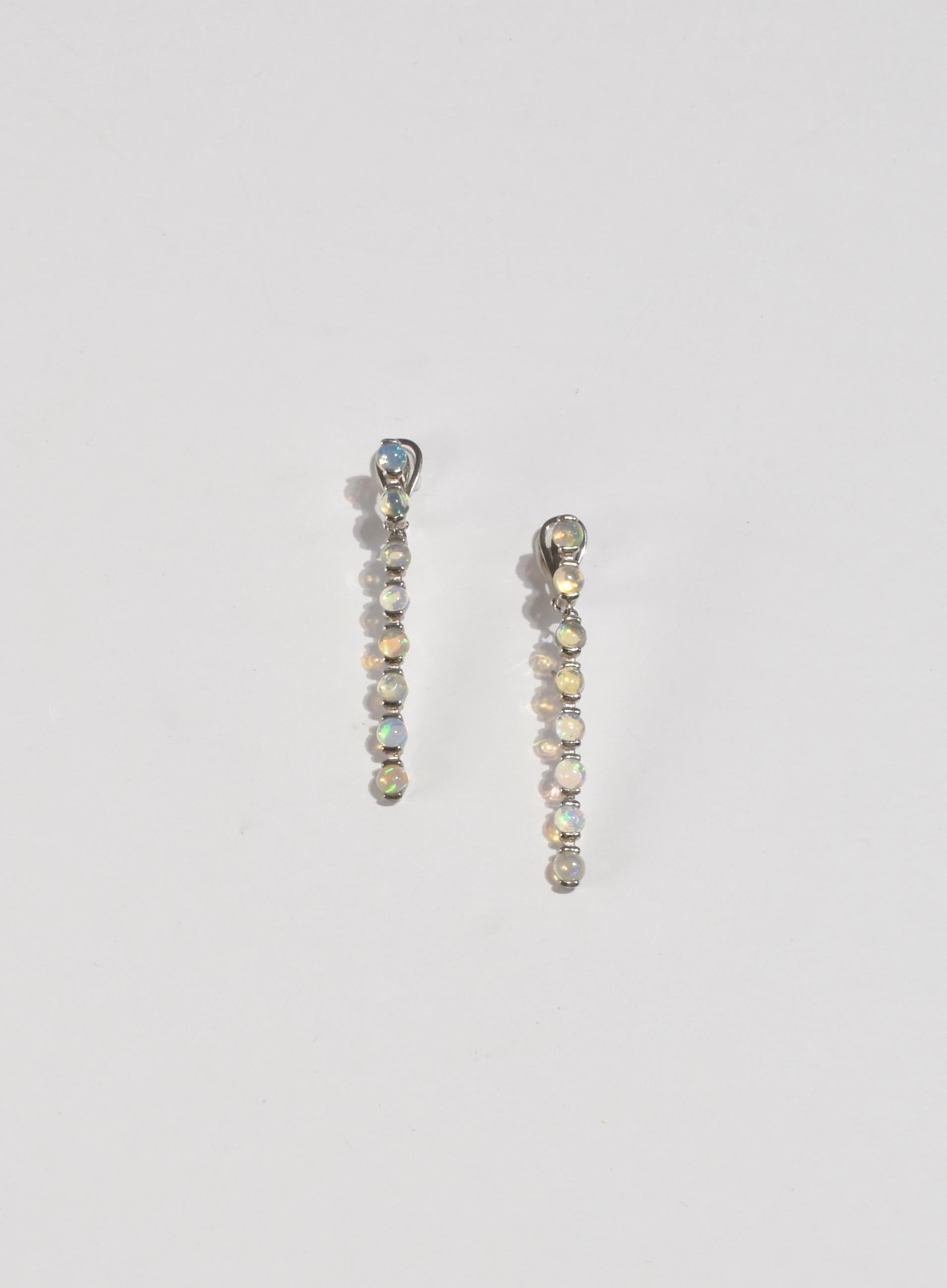 Opal Drop Earrings In Excellent Condition In Richmond, VA