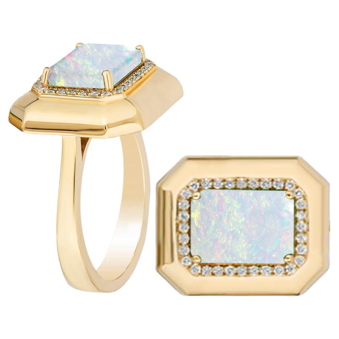 Anillo Ópalo Corte Esmeralda Con Diamantes En Oro Amarillo De 18K