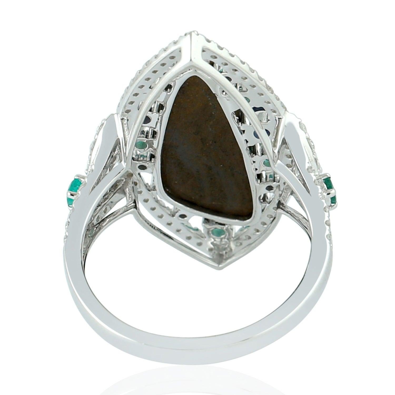 For Sale:  Opal Emerald Diamond 18 Karat Gold Ring 3