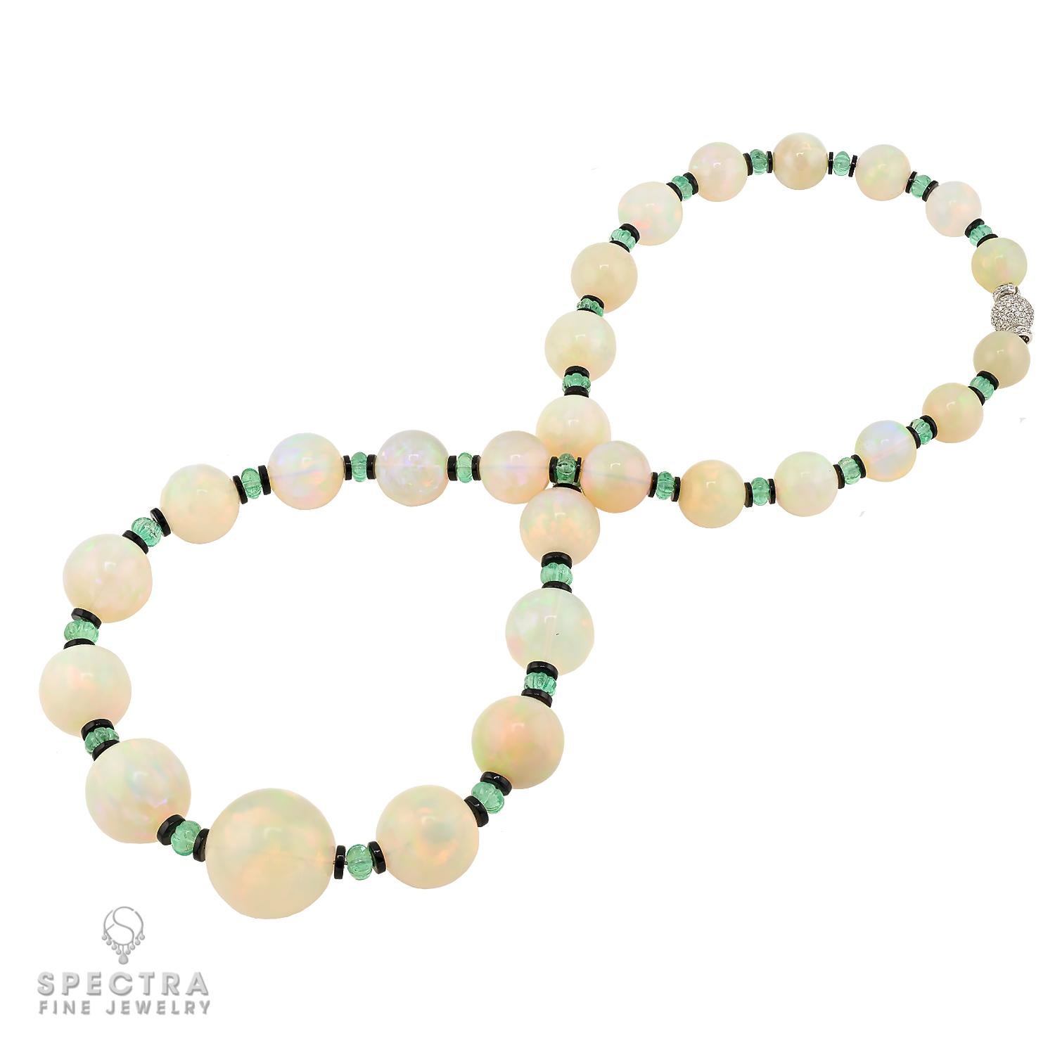 Opal Smaragd Diamant Perlenkette (Moderne) im Angebot