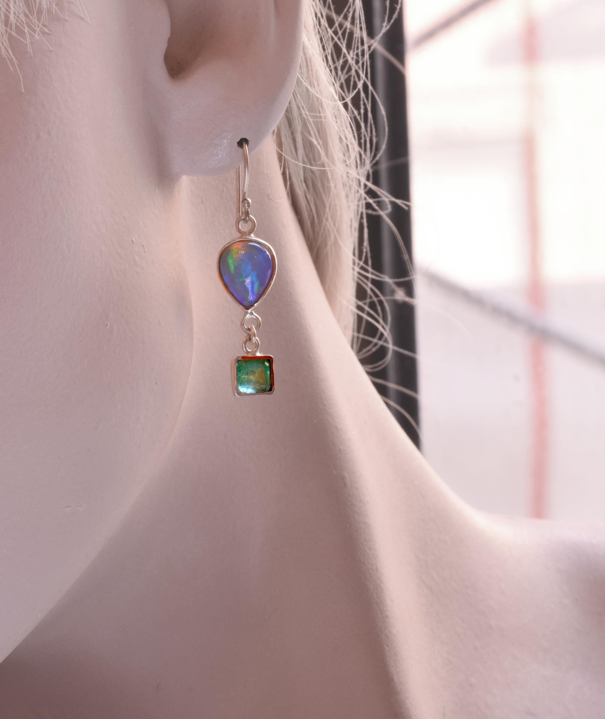 Opal Emeralds 18 Karat Gold Earrings In New Condition In New York, NY