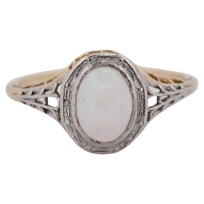Opal Filigree Ring 14K Yellow Gold With Platinum Top For Sale